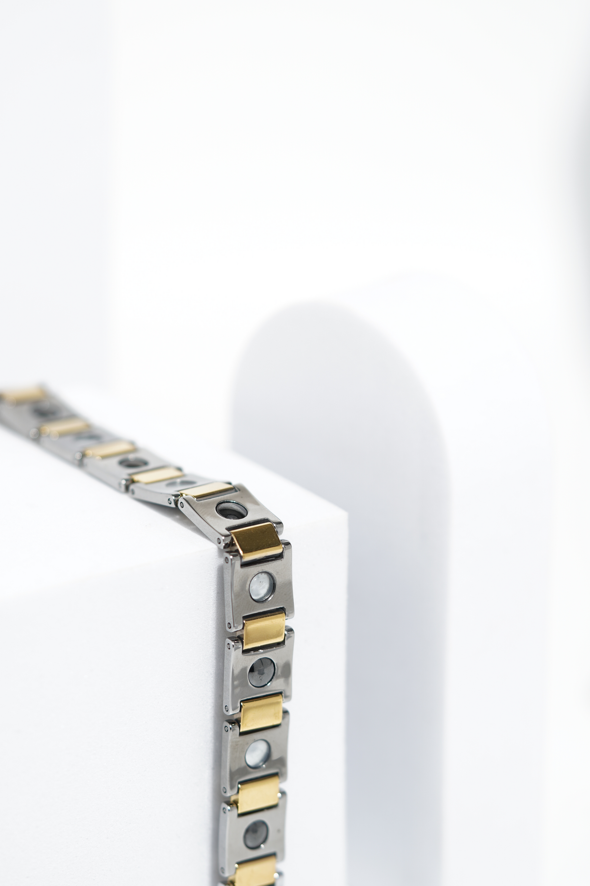 Forma - Ceramic bracelet for men. worldjewel.in men's bracelets