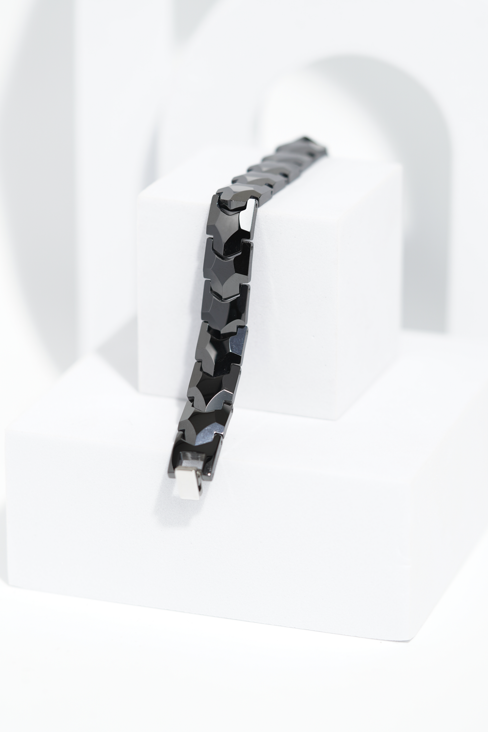 Modulink - Ceramic bracelet for men. worldjewel.in men's bracelets