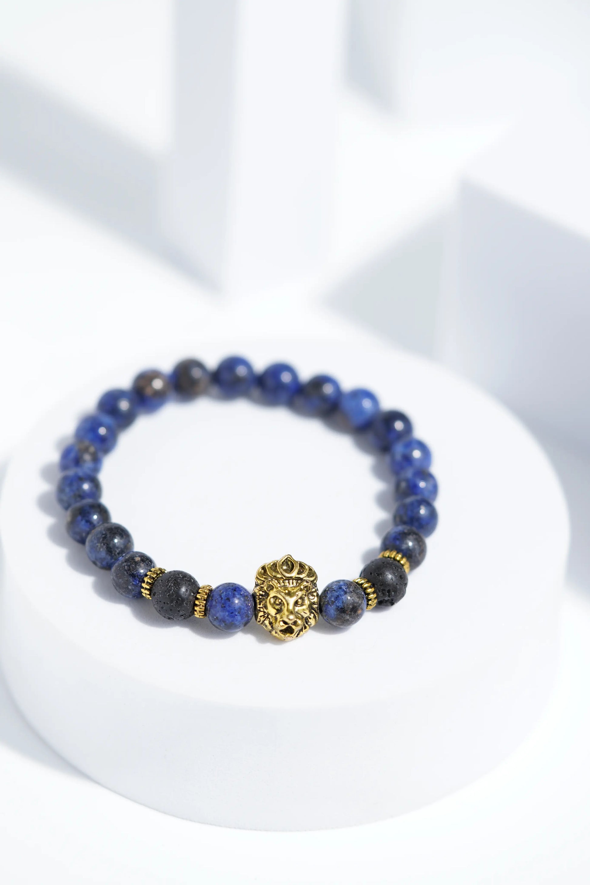 Dark Blue Golden Lion Head Bead Bracelets | Unisex. worldjewel.in Bead Bracelets