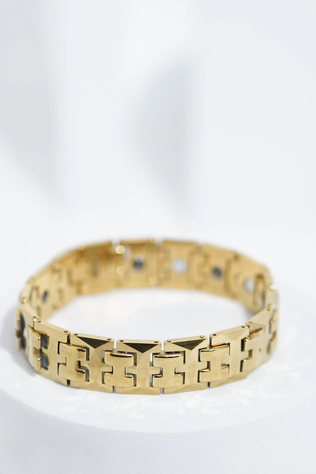 Desert Bloom - Ceramic bracelet for men. worldjewel.in men's bracelets