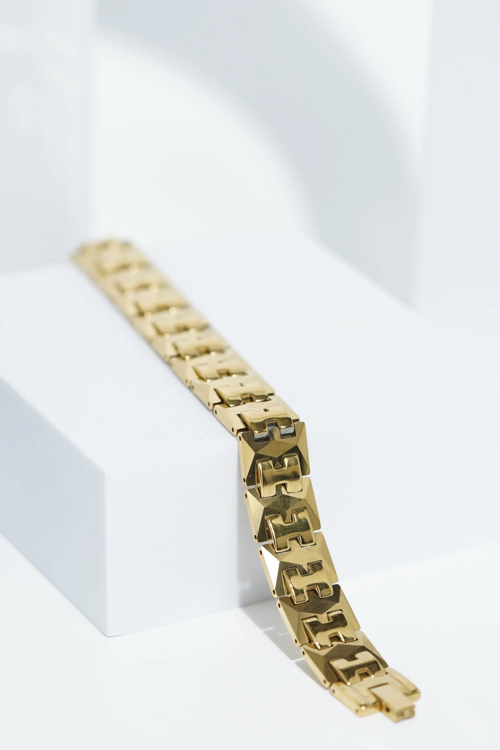 Desert Bloom - Ceramic bracelet for men. worldjewel.in men's bracelets