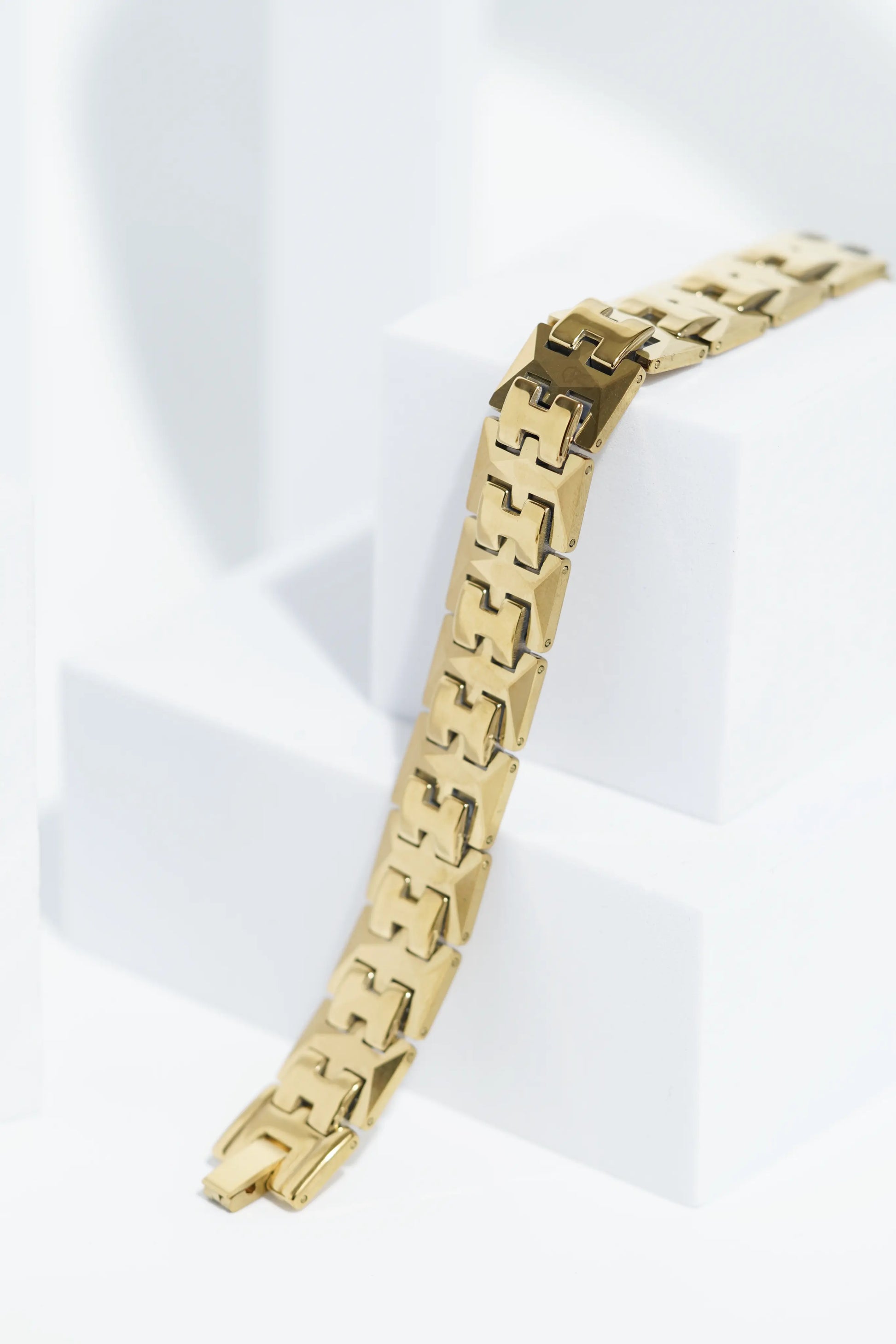 Desert Bloom - Ceramic bracelet for men. worldjewel.in men's bracelets