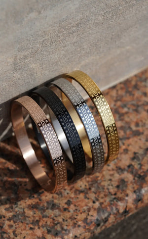 Dot pattern - kada For Men. worldjewel.in men's bracelets