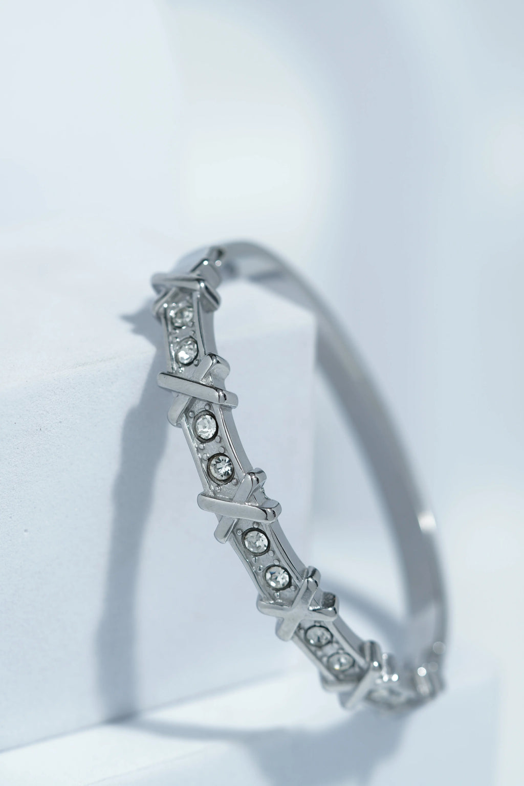 Eira Glow Bangle Bracelet worldjewel.in CUFF BRACELET FOR WOMEN
