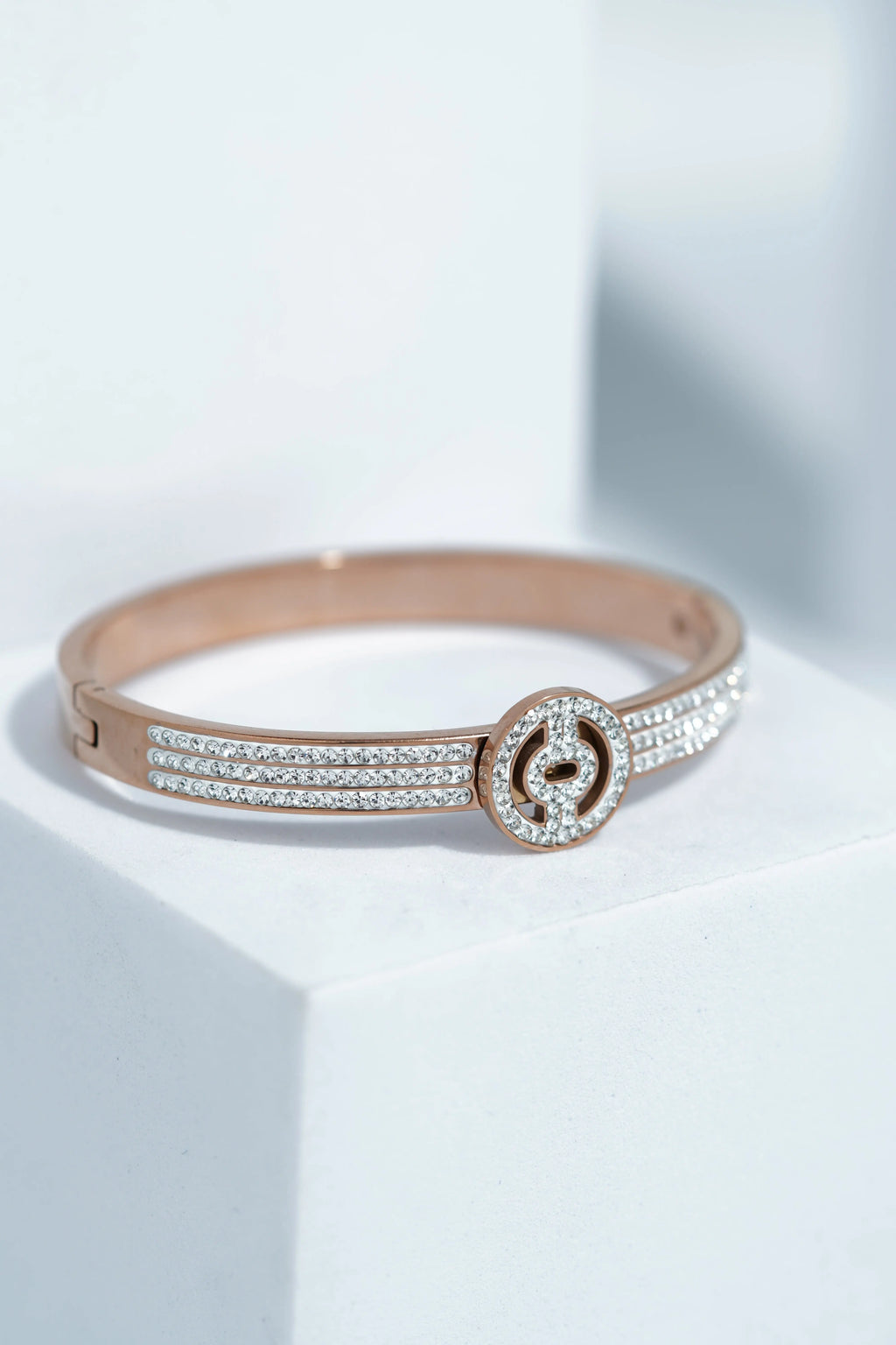 Elara Gold Bangle Bracelet worldjewel.in CUFF BRACELET FOR WOMEN
