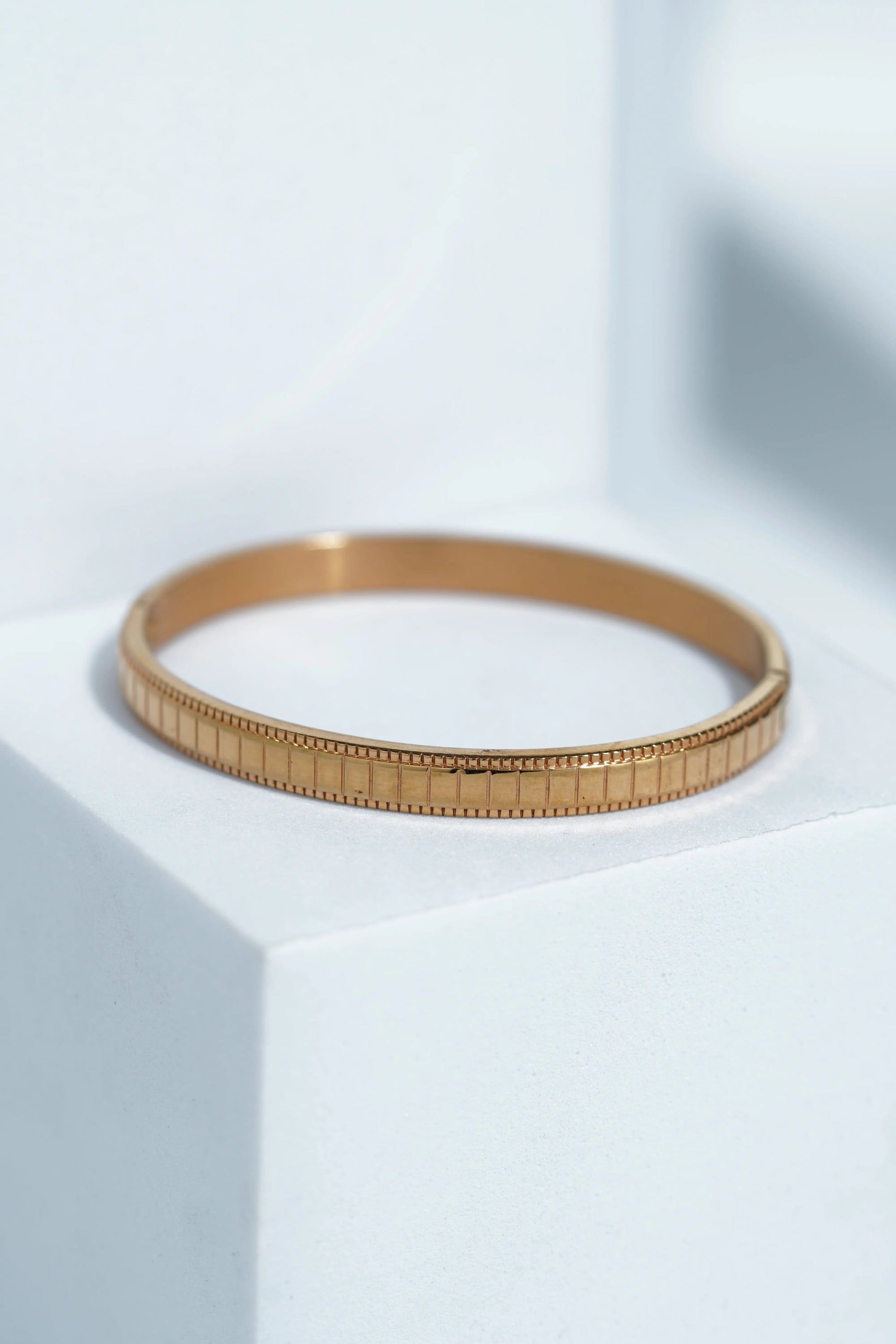 Evelyn Arc Bangle Bracelet worldjewel.in CUFF BRACELET FOR WOMEN