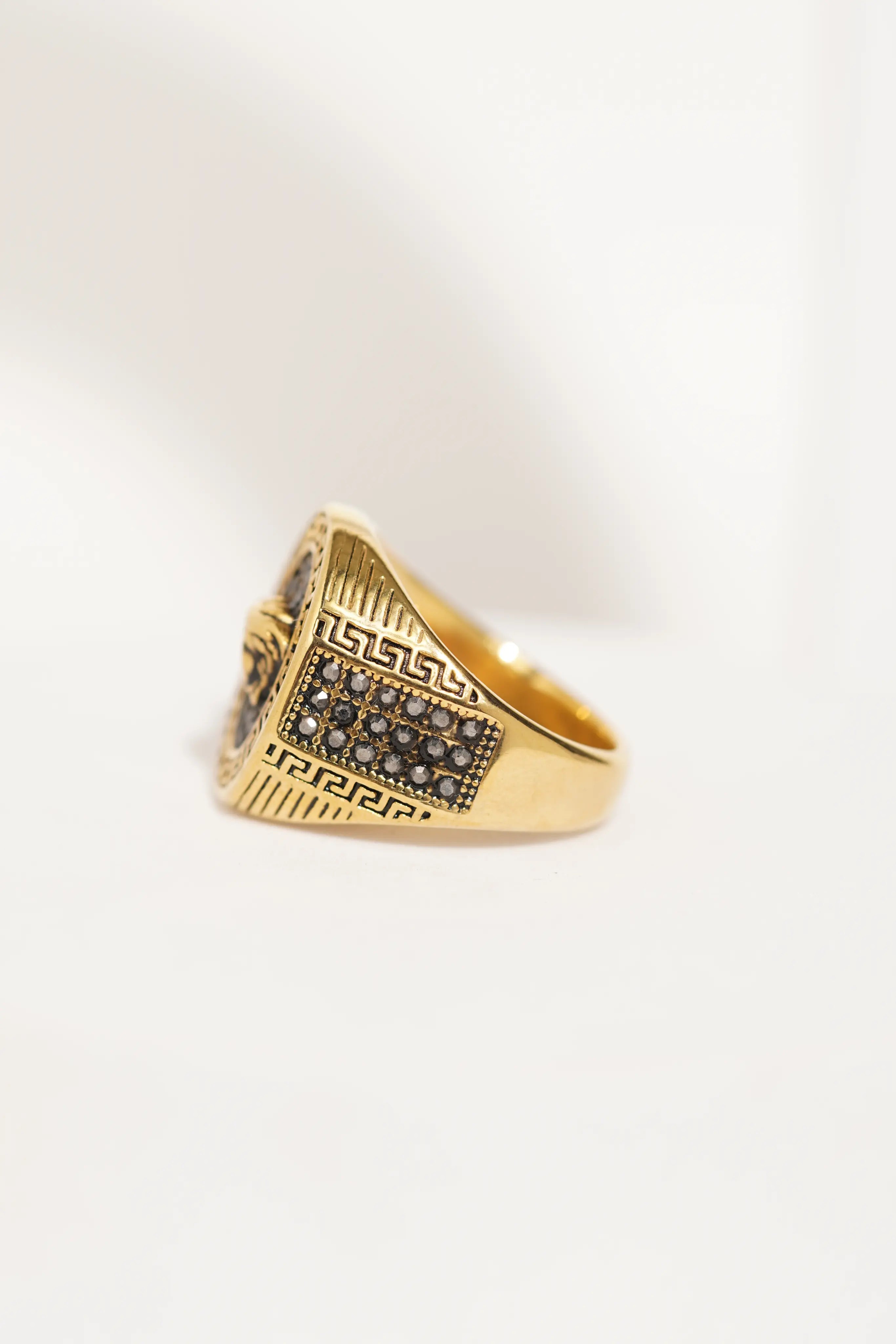 Exotic Ring for Men worldjewel.in men's ring