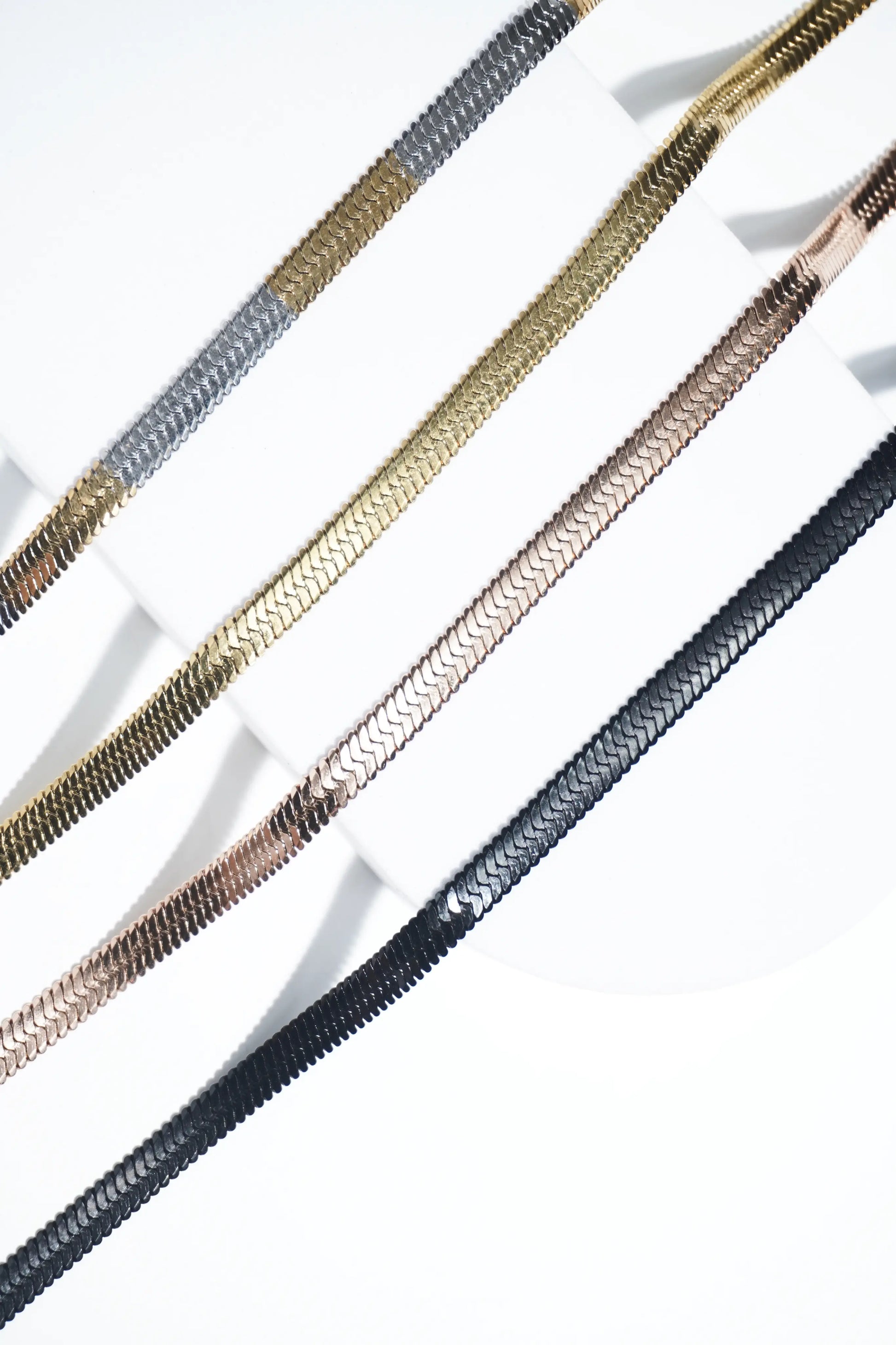 Flat snake chain | Stainless Steel chain for men's | 22inch | Anti-Tarnish. worldjewel.in Men's chain