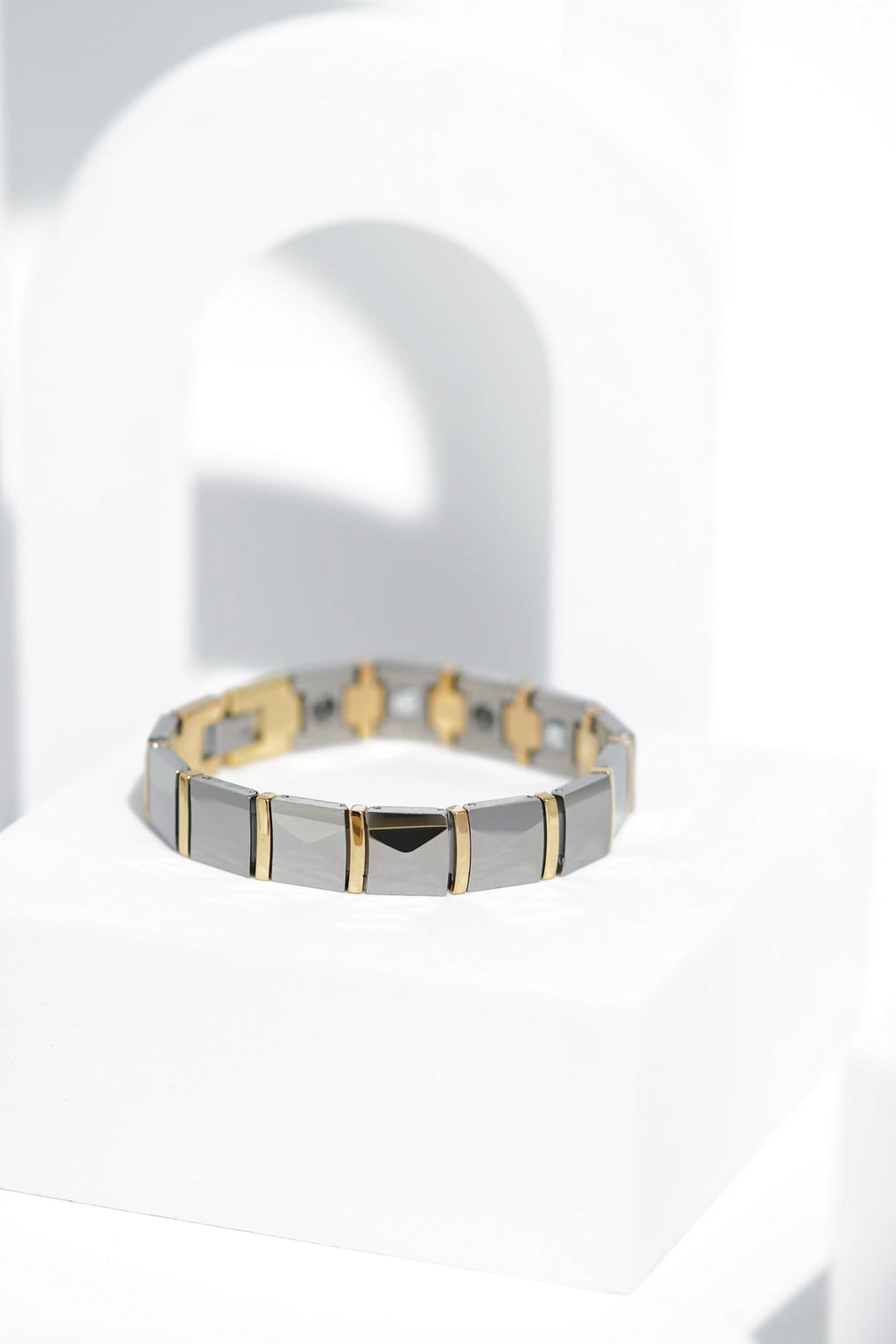FlatLine - Ceramic bracelet for men. worldjewel.in men's bracelets