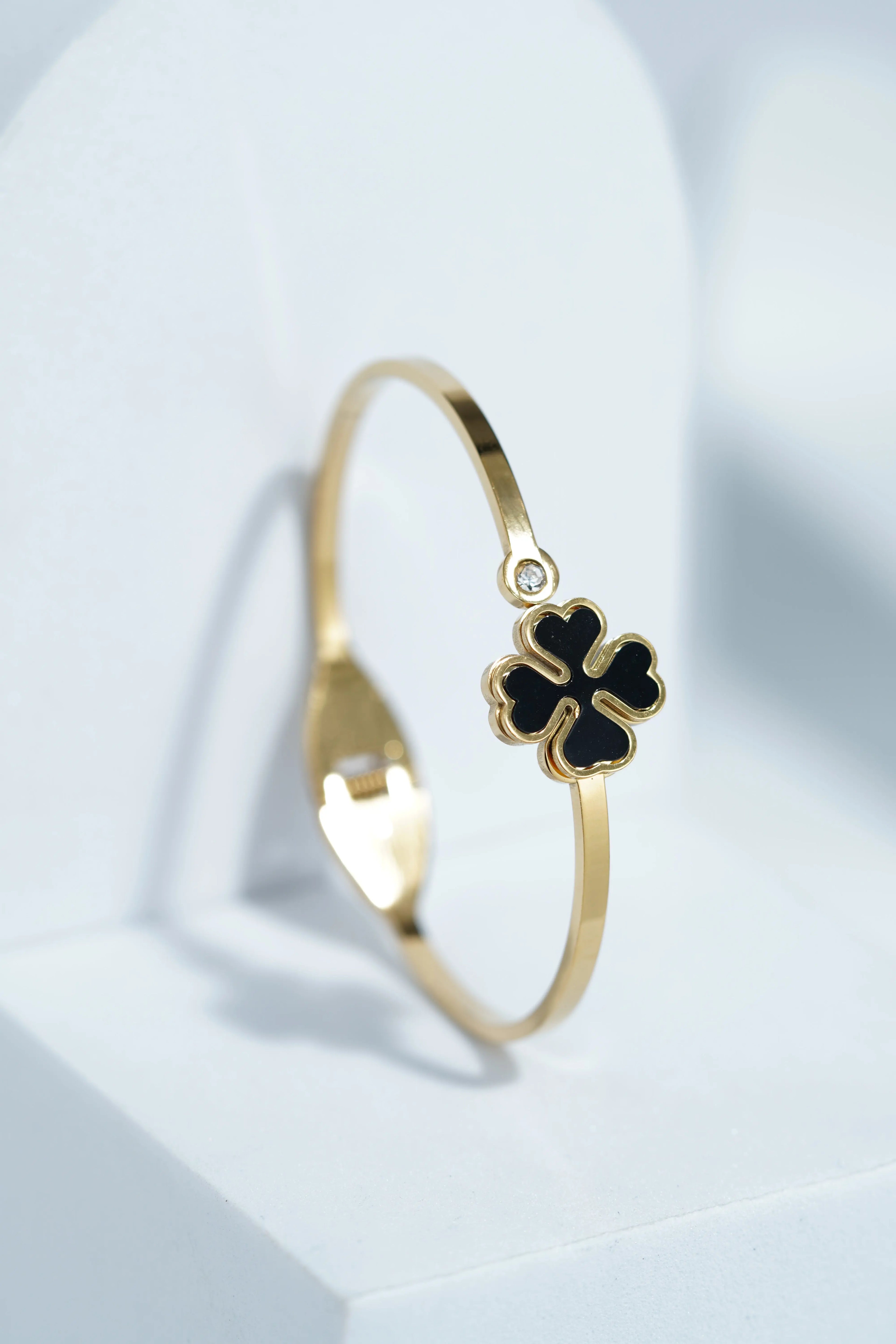 Flora Curl Bangle Bracelet worldjewel.in CUFF BRACELET FOR WOMEN