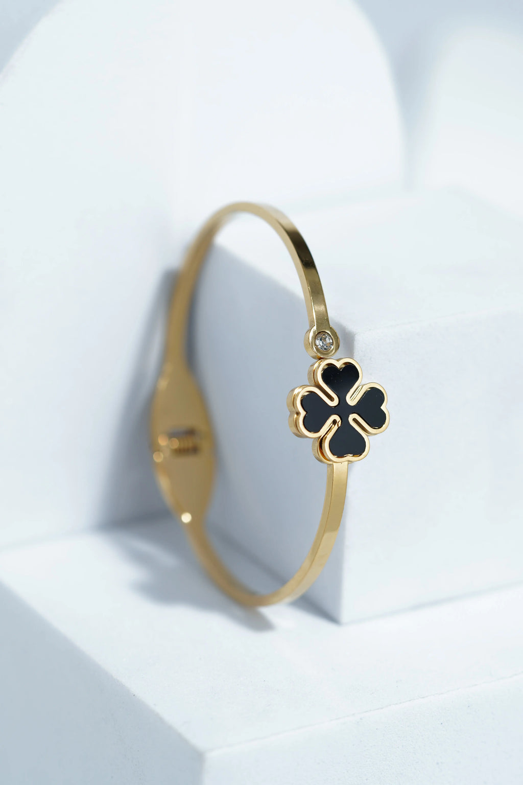 Flora Curl Bangle Bracelet worldjewel.in CUFF BRACELET FOR WOMEN