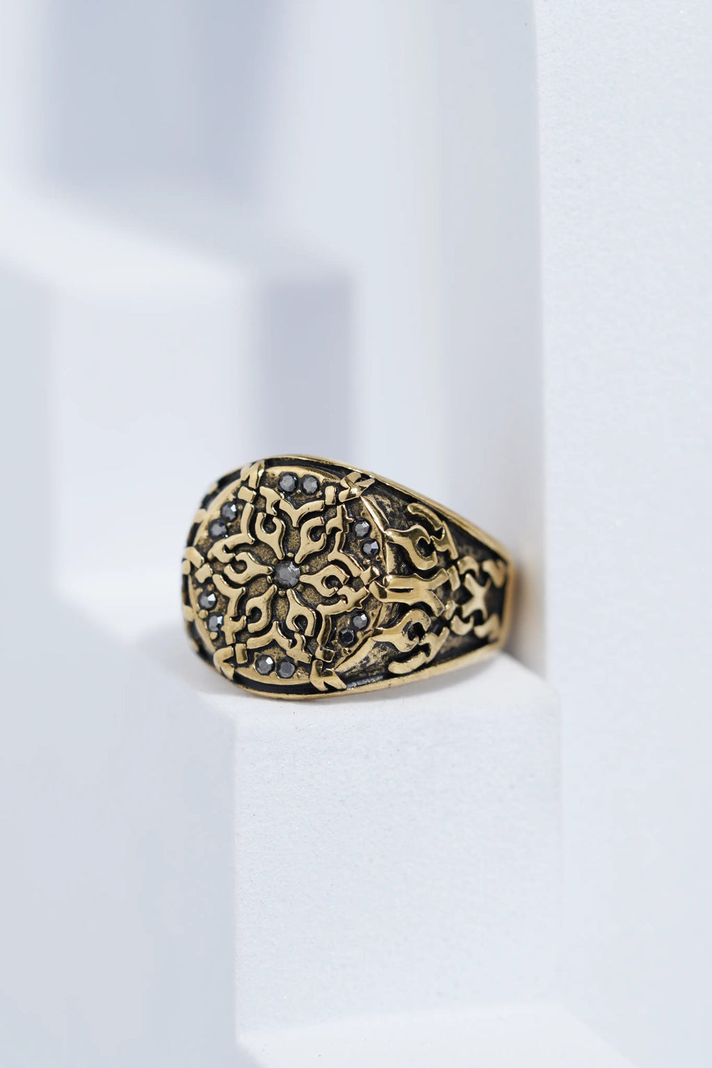 Flowar Golden Ring For Men worldjewel.in men's ring