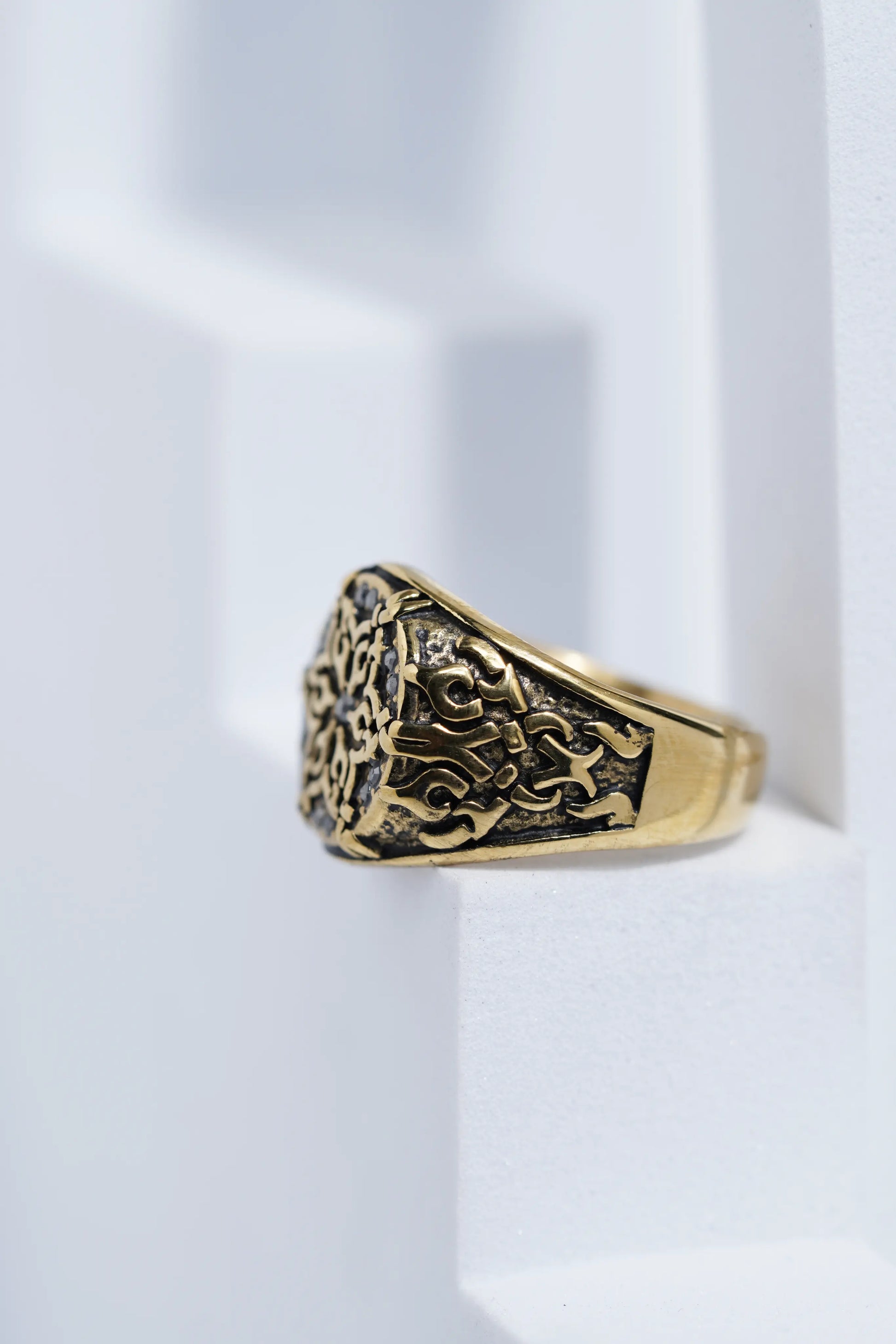 Flowar Golden Ring For Men worldjewel.in men's ring