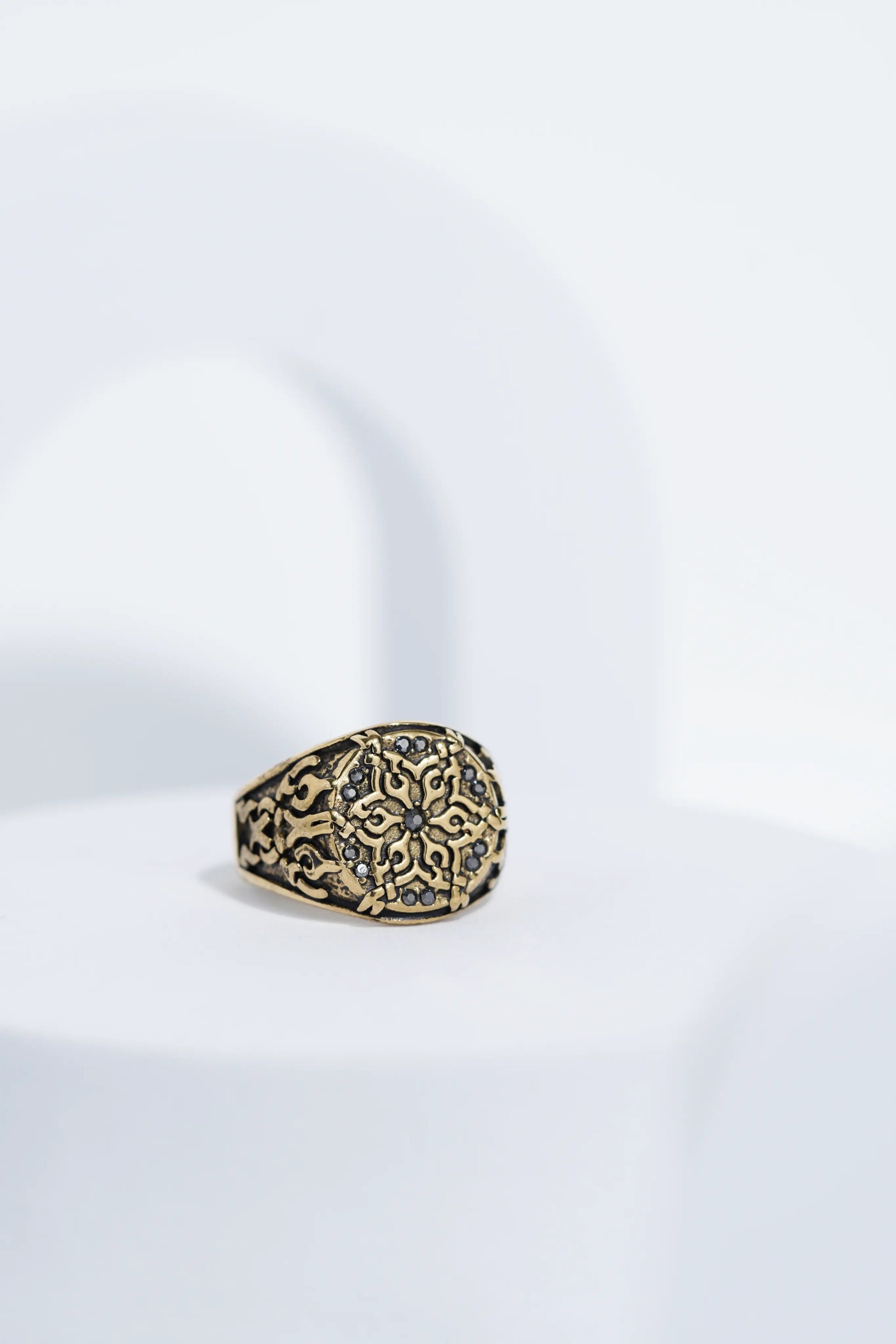 Flowar Golden Ring For Men worldjewel.in men's ring