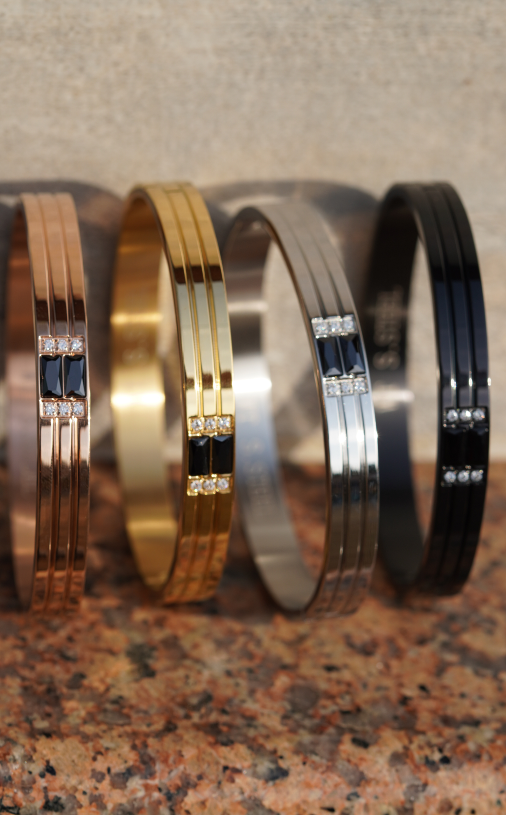 Black Diamond Men Cuff bracelet. worldjewel.in men's bracelets