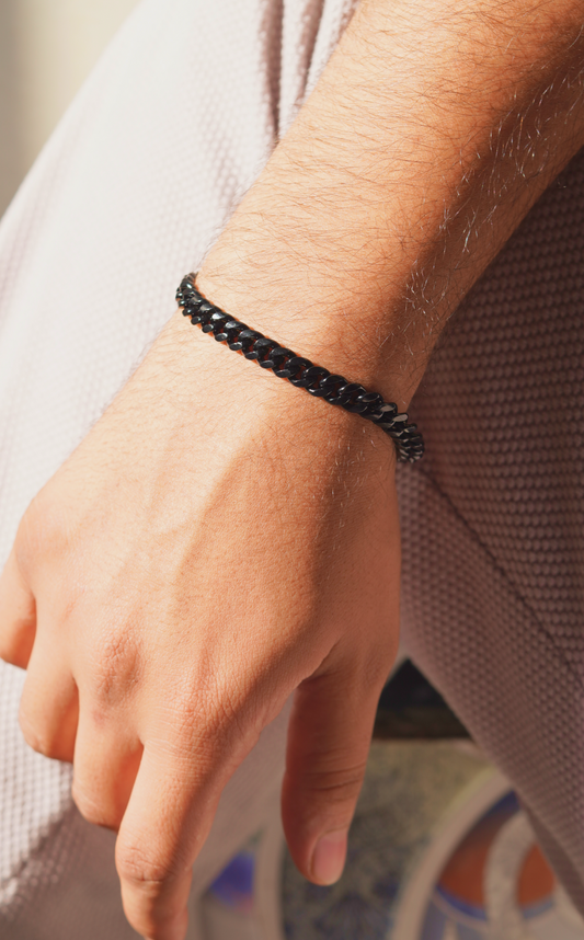 Black Chain Bracelet | Stainless Steel | Anti-tarnish | Unisex. - worldjewel.in