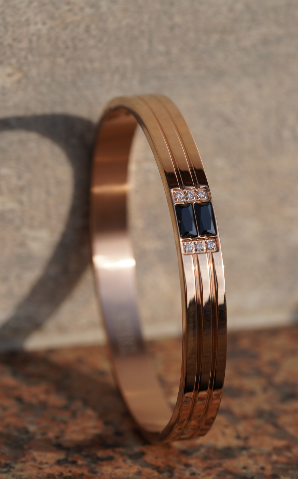 Black Diamond Men Cuff bracelet. worldjewel.in men's bracelets