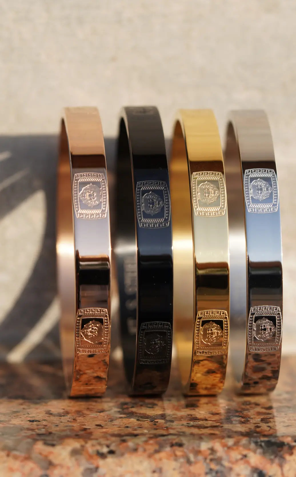 Regal Lion - kada For Men. worldjewel.in men's bracelets