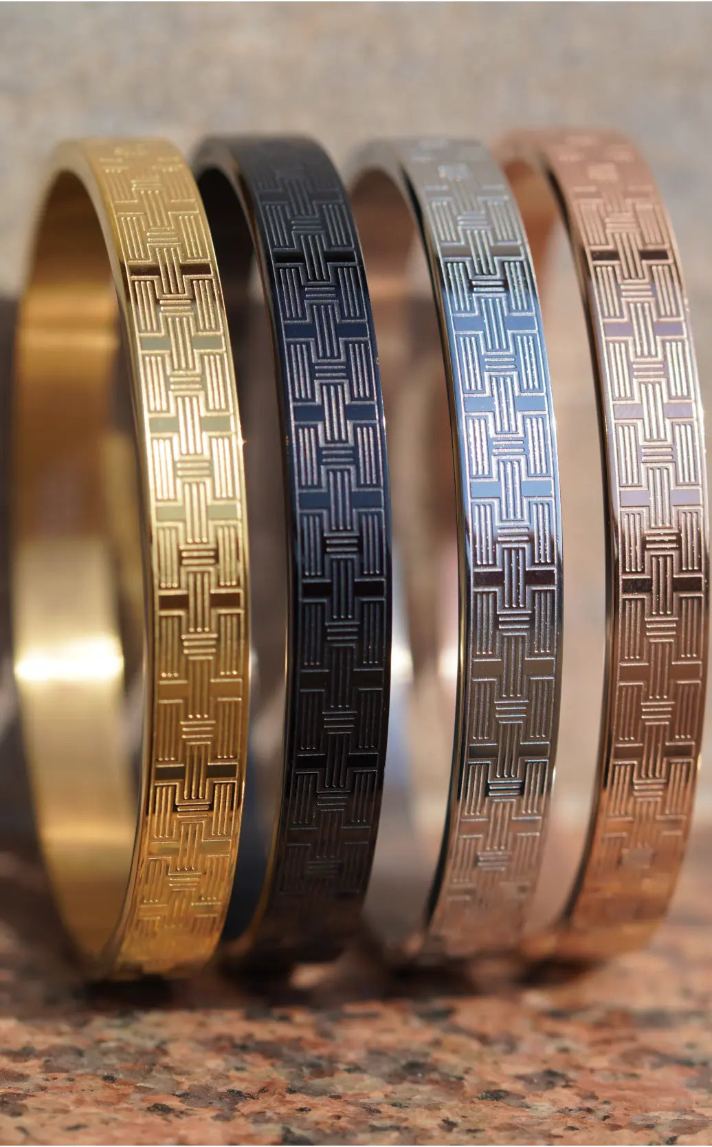 Labyrinth - kada For Men. worldjewel.in men's bracelets