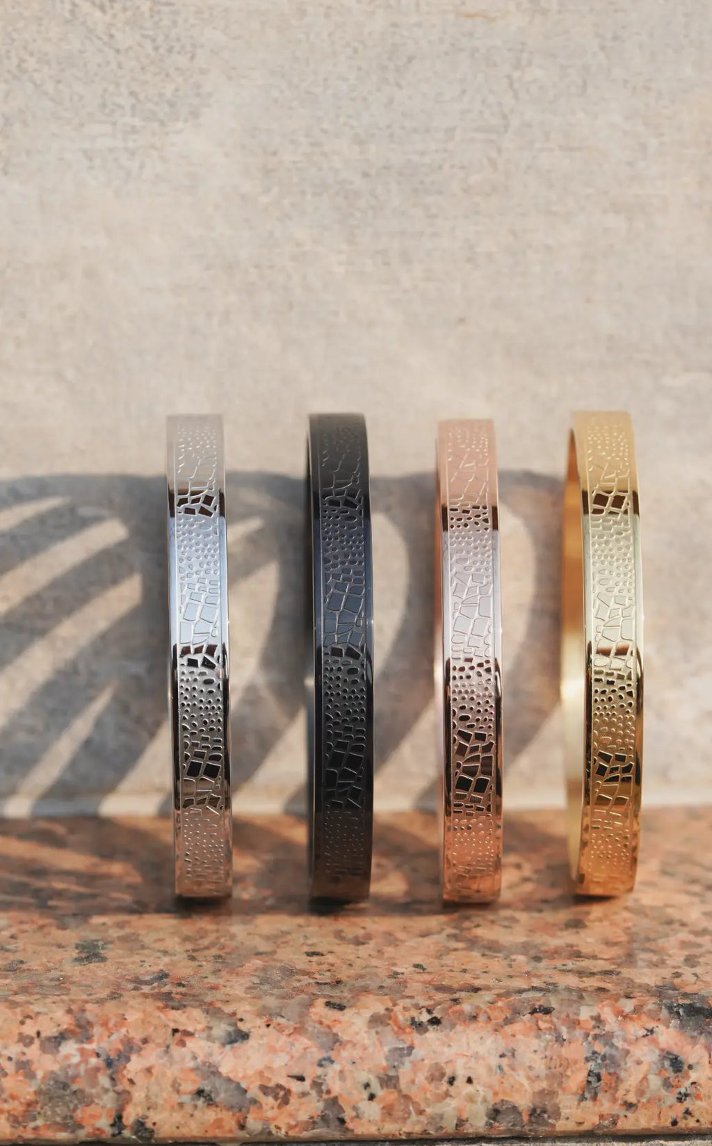 Leather pattern - kada For Men. worldjewel.in men's bracelets
