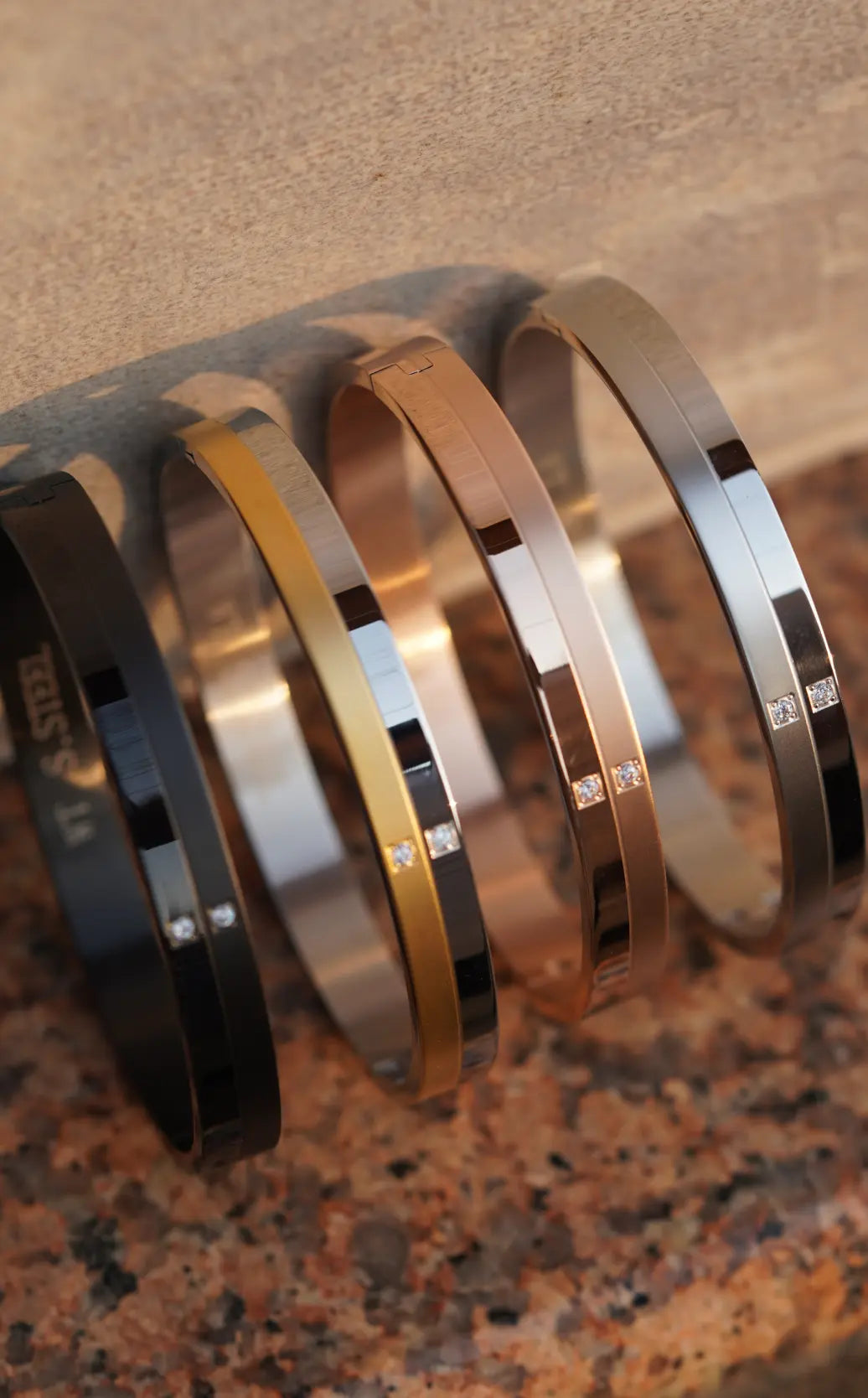 Luxe - kada For Men. worldjewel.in men's bracelets