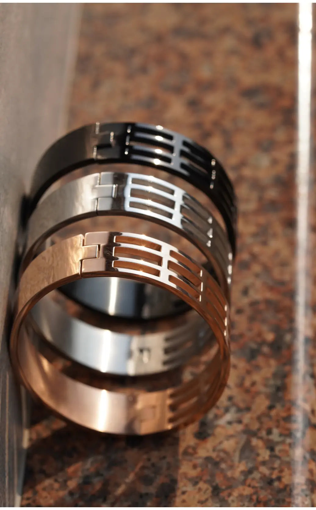 GRILL - Stainless Steel - Bracelet - Unisex. worldjewel.in Unisex-bracelet