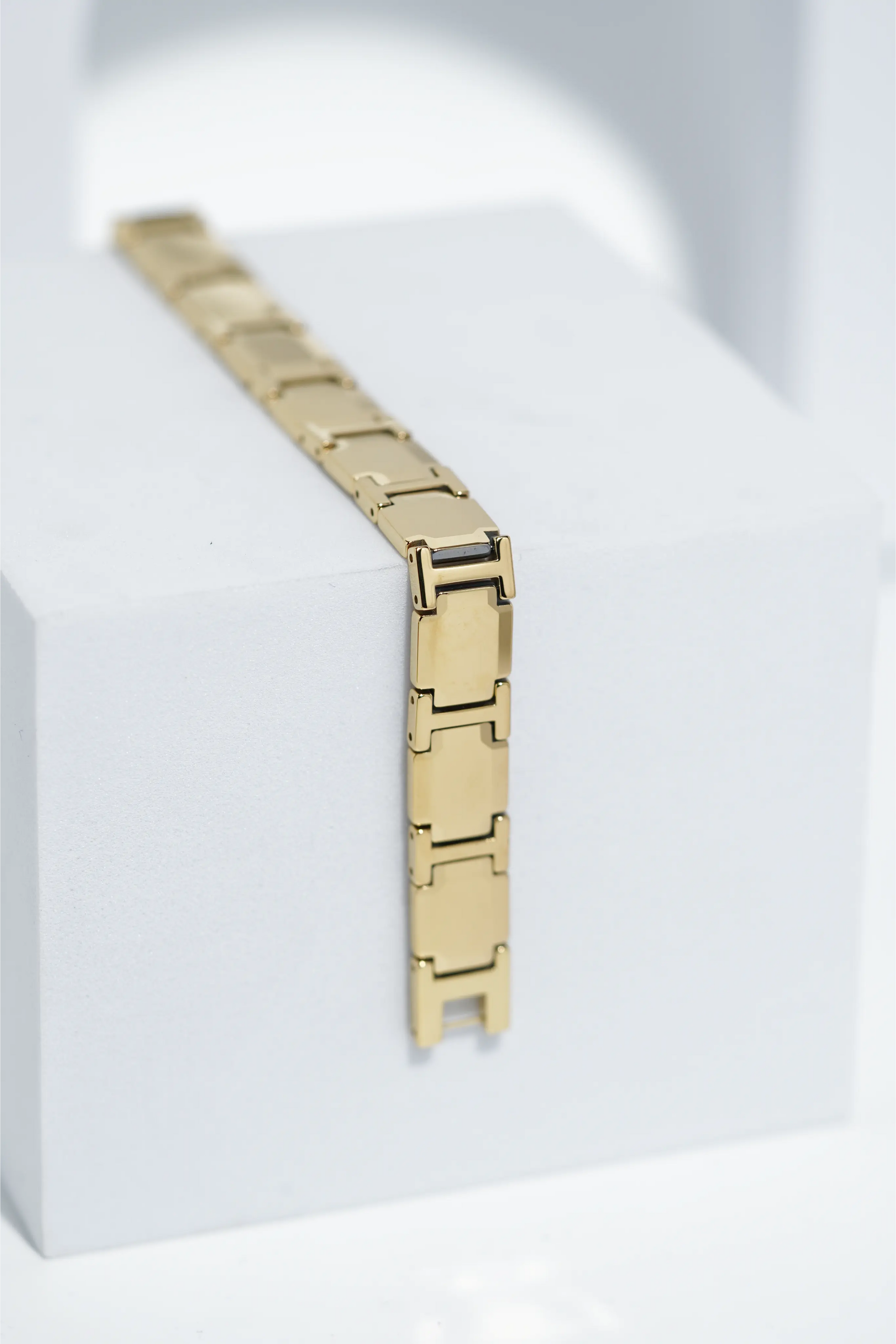 Gold Fire Glint - Ceramic bracelet for men. worldjewel.in men's bracelets