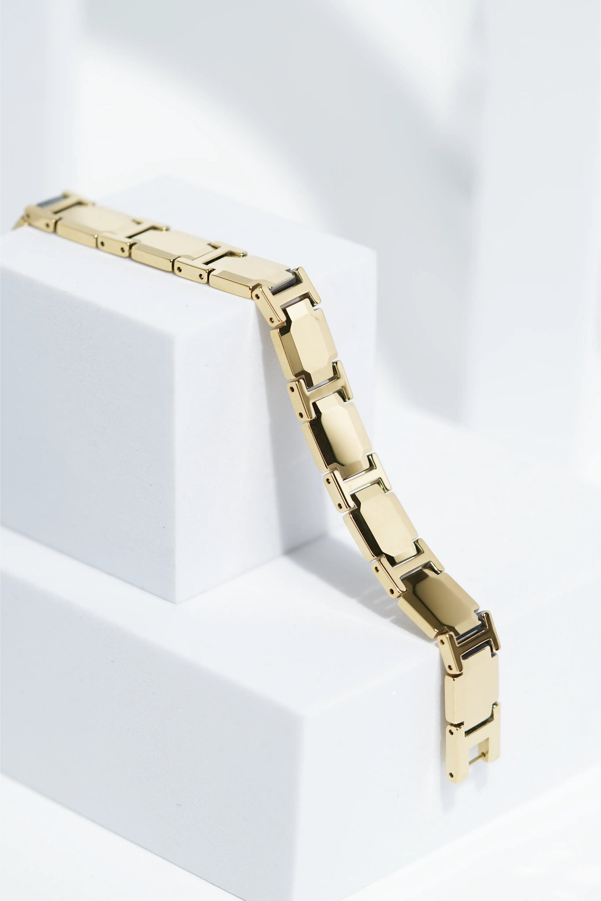 Gold Fire Glint - Ceramic bracelet for men. worldjewel.in men's bracelets