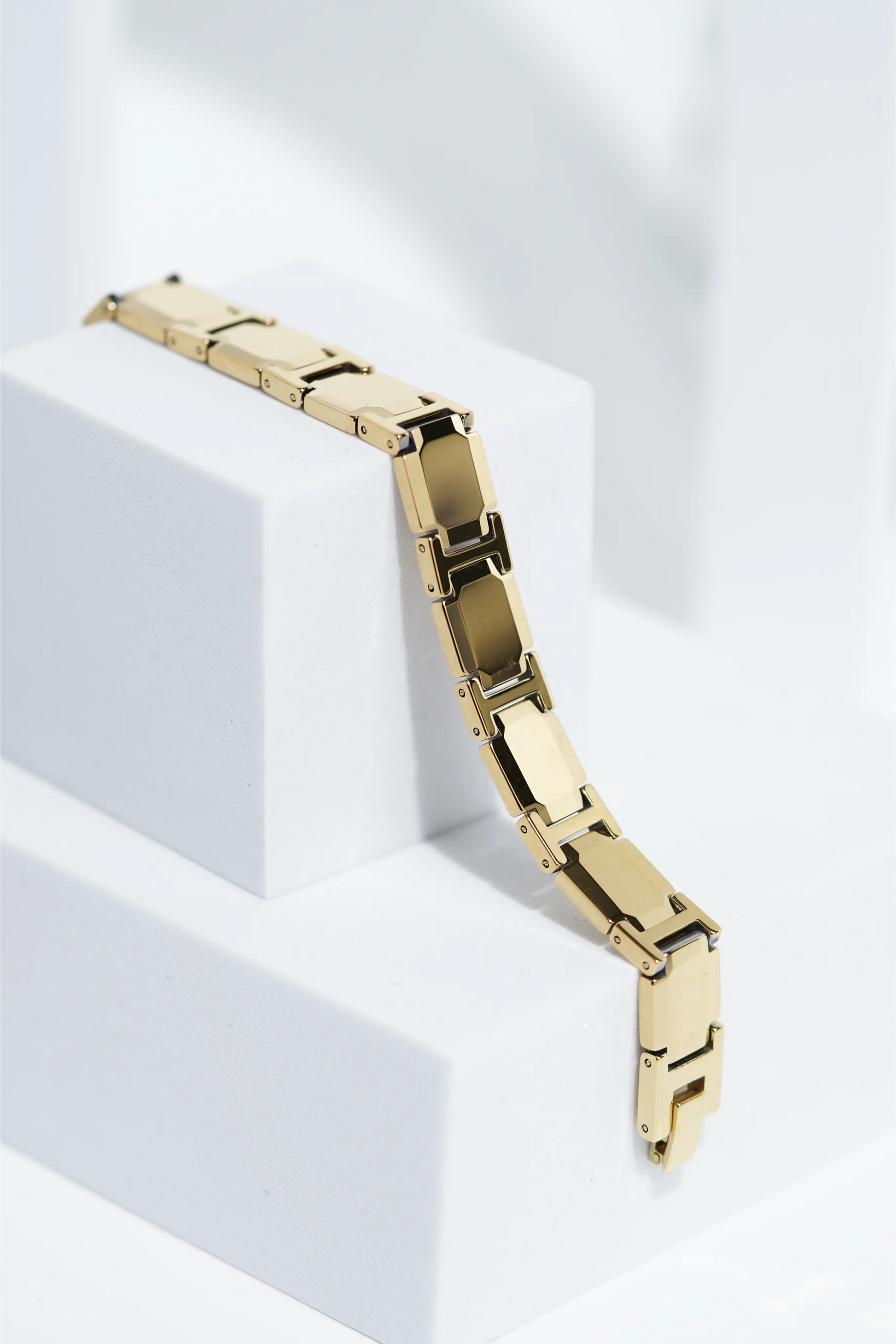 Gold Fire Glint - Ceramic bracelet for men. worldjewel.in men's bracelets