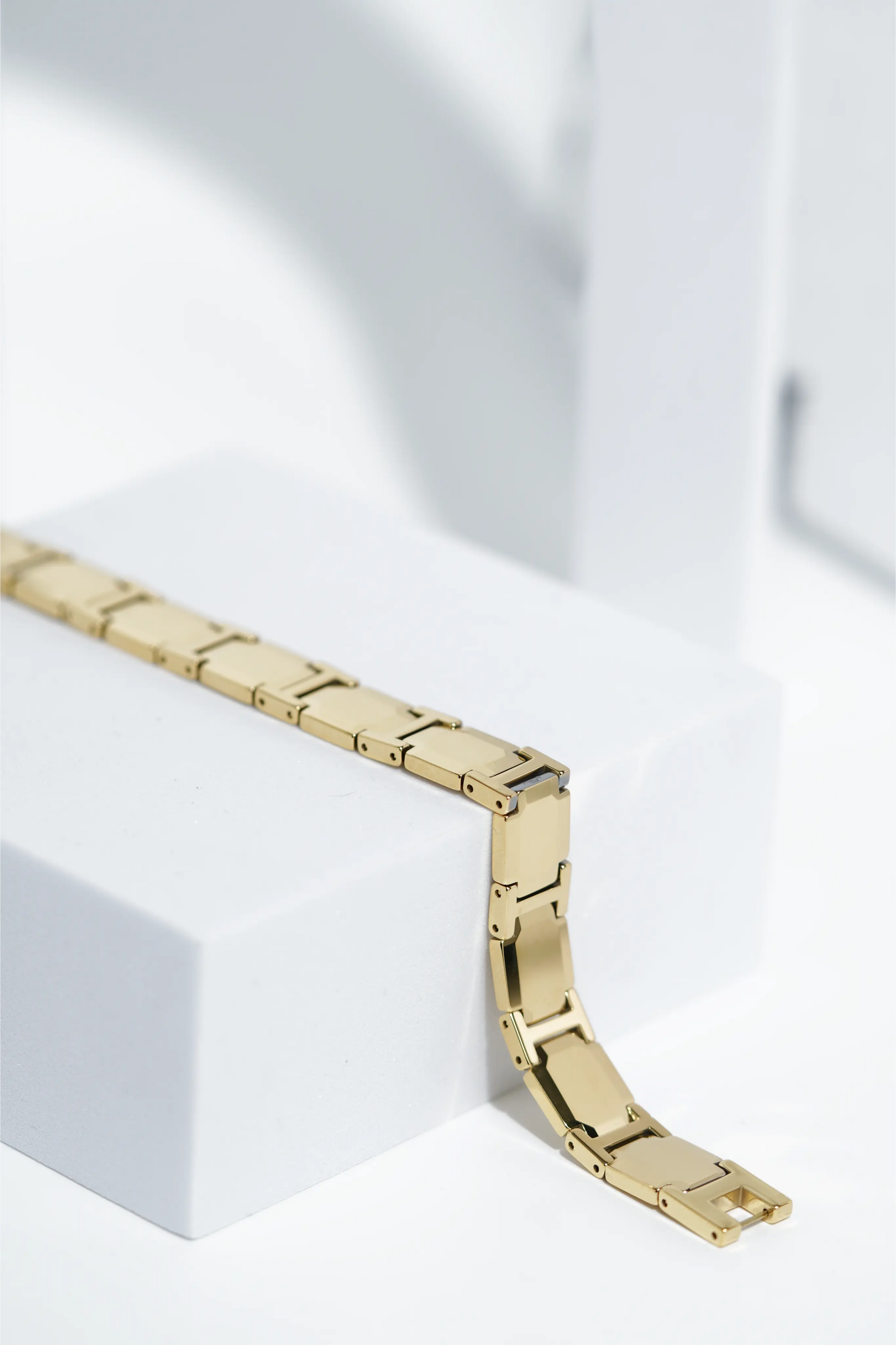 Gold Fire Glint - Ceramic bracelet for men. worldjewel.in men's bracelets