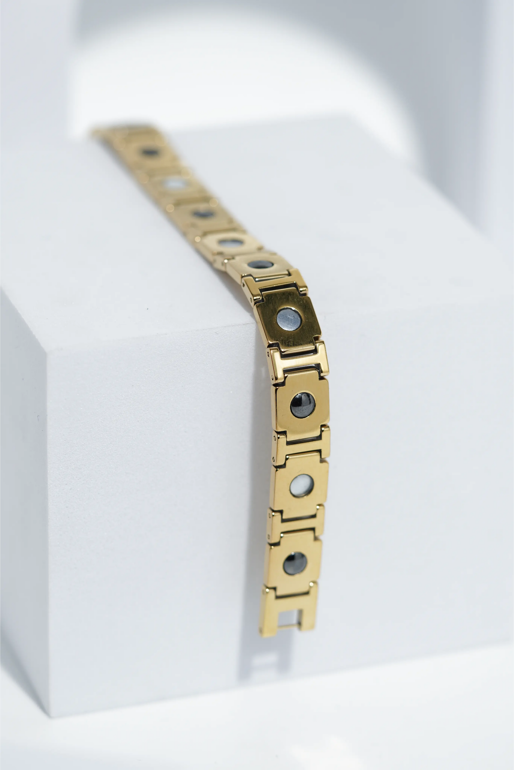 Gold Fire Glint - Ceramic bracelet for men. worldjewel.in men's bracelets