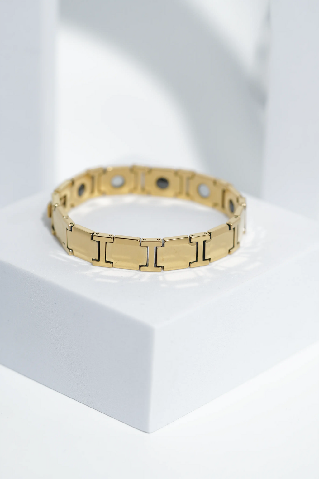 Gold Fire Glint - Ceramic bracelet for men. worldjewel.in men's bracelets