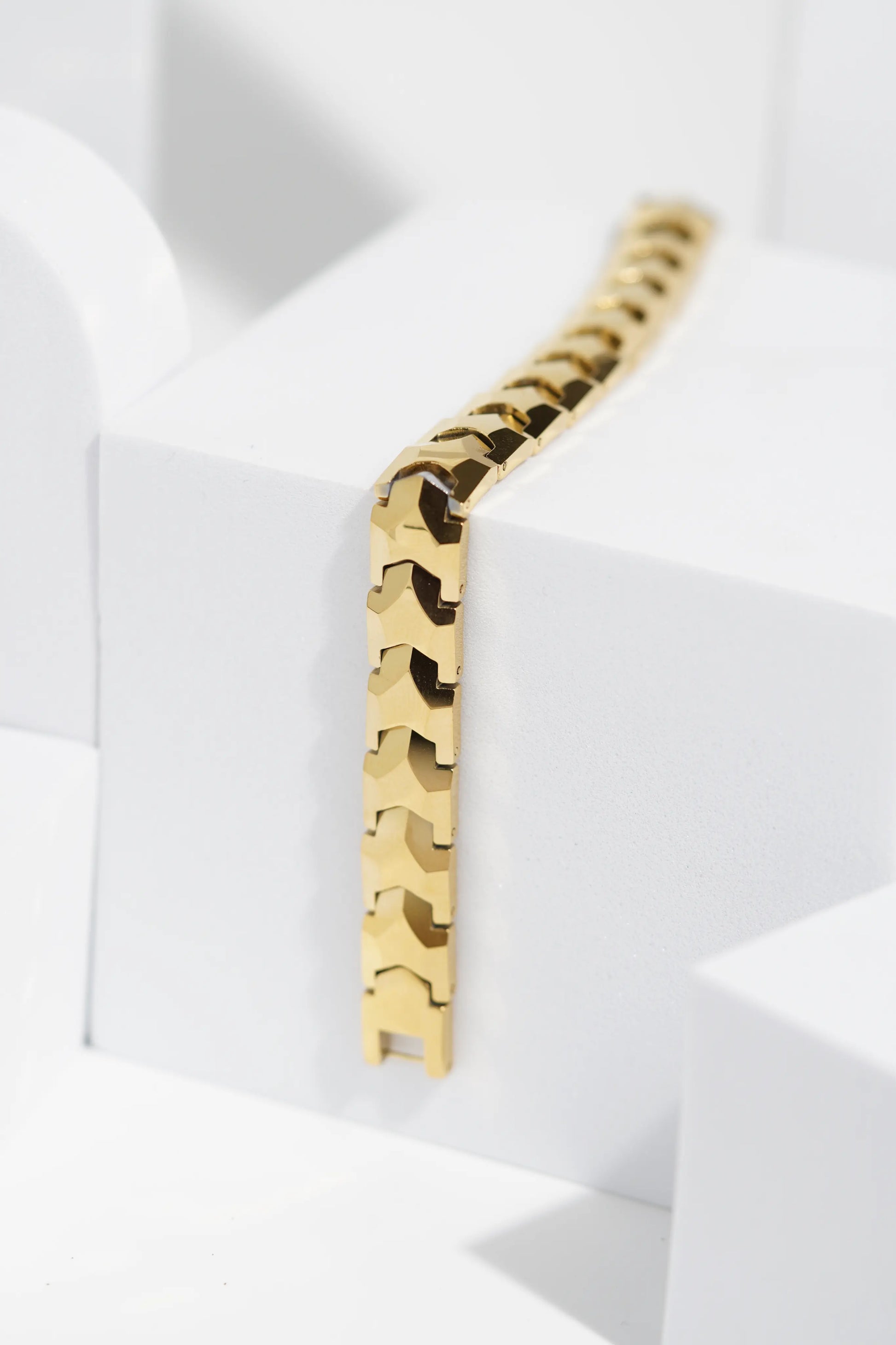 Golden Bold - Ceramic bracelet for men worldjewel.in men's bracelets