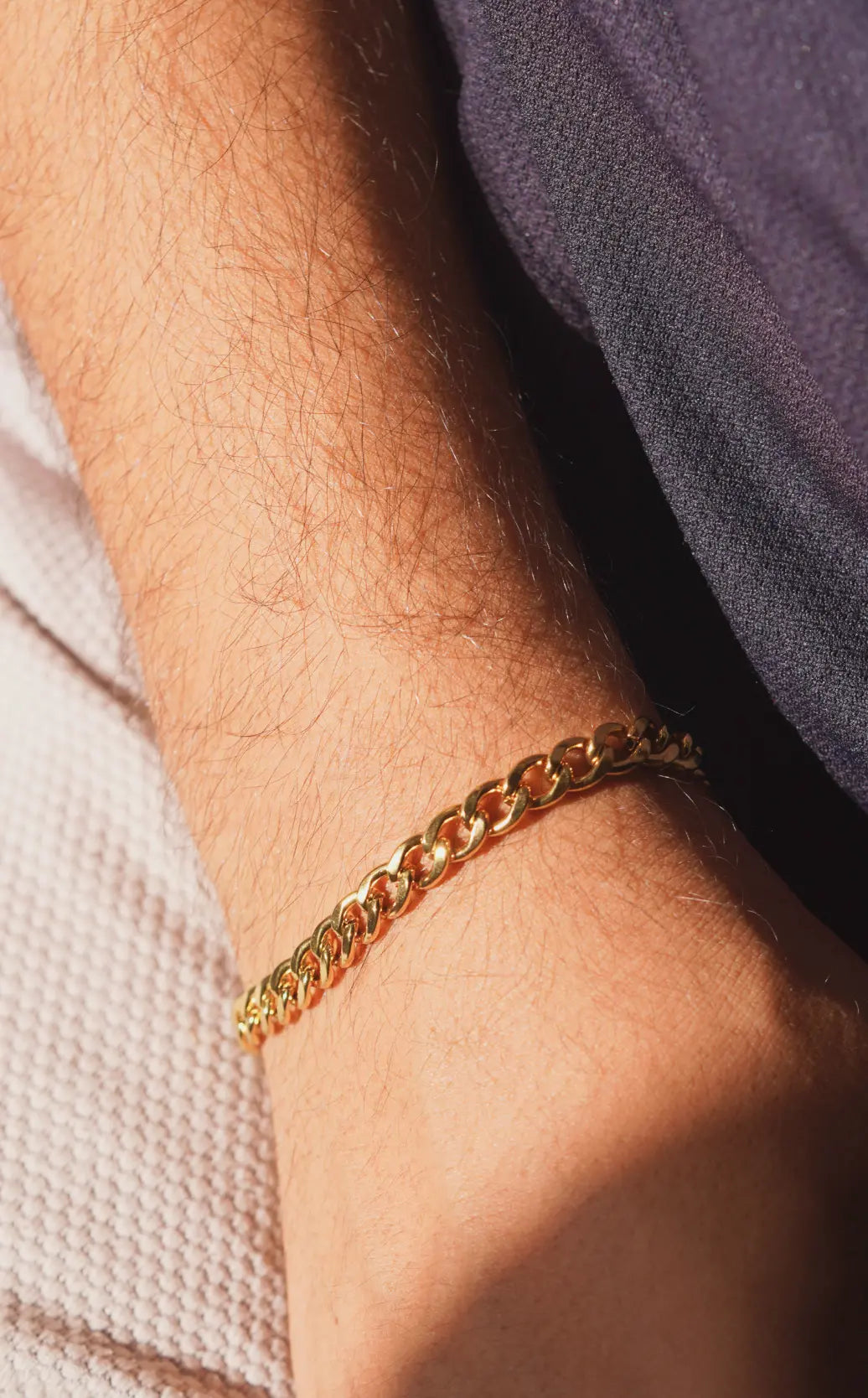 Golden Chain Bracelet | Stainless Steel | Anti-tarnish | Unisex. - worldjewel.in