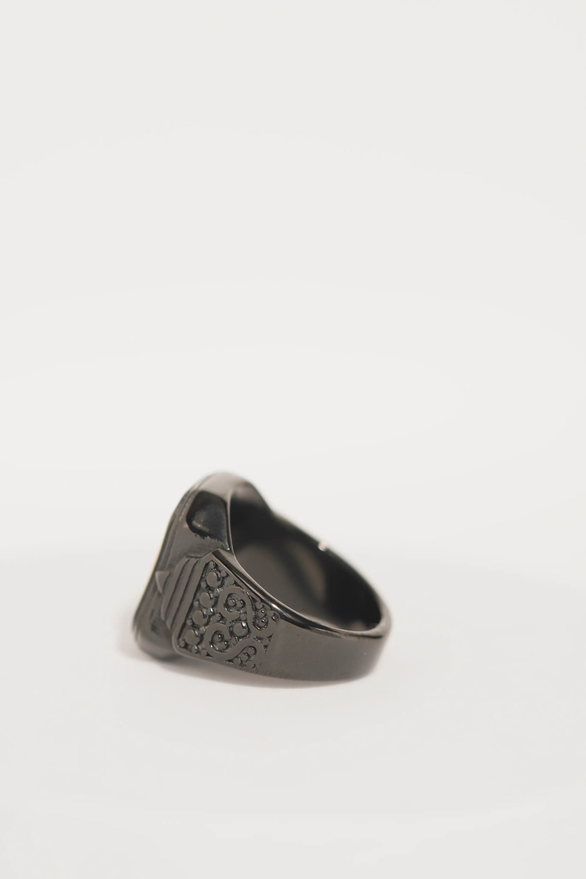 Golden Crown Black Stainless Steel Band Ring For Men worldjewel.in men's ring
