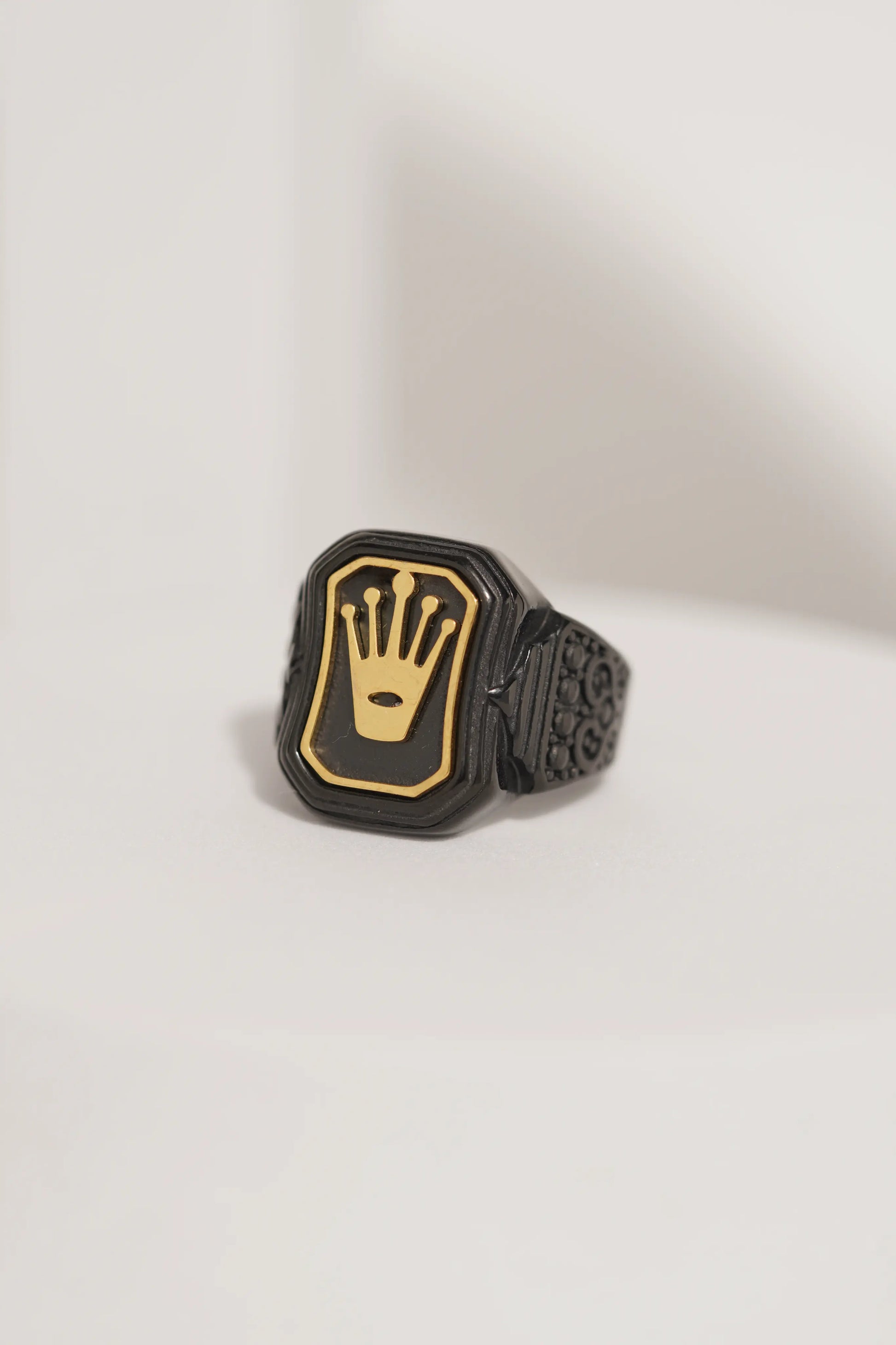 Golden Crown Black Stainless Steel Band Ring For Men worldjewel.in men's ring