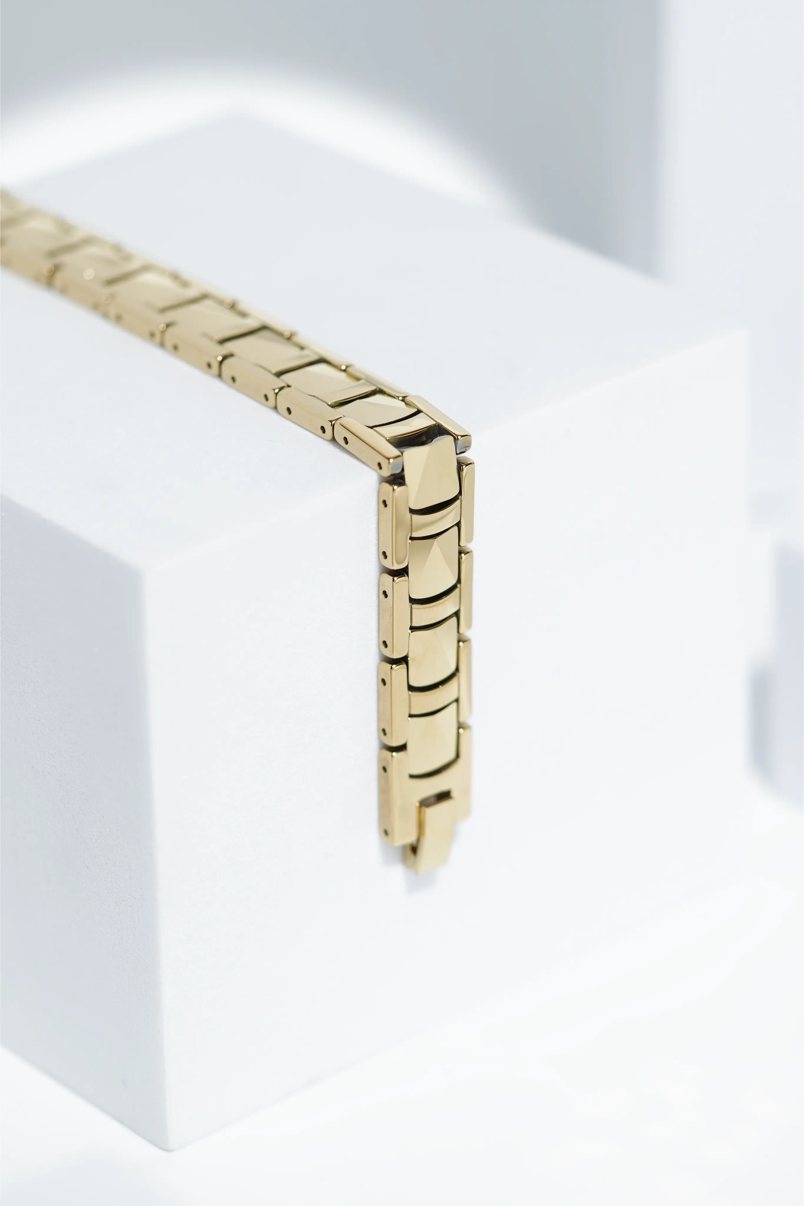 Golden Formal - Ceramic bracelet for men. worldjewel.in men's bracelets