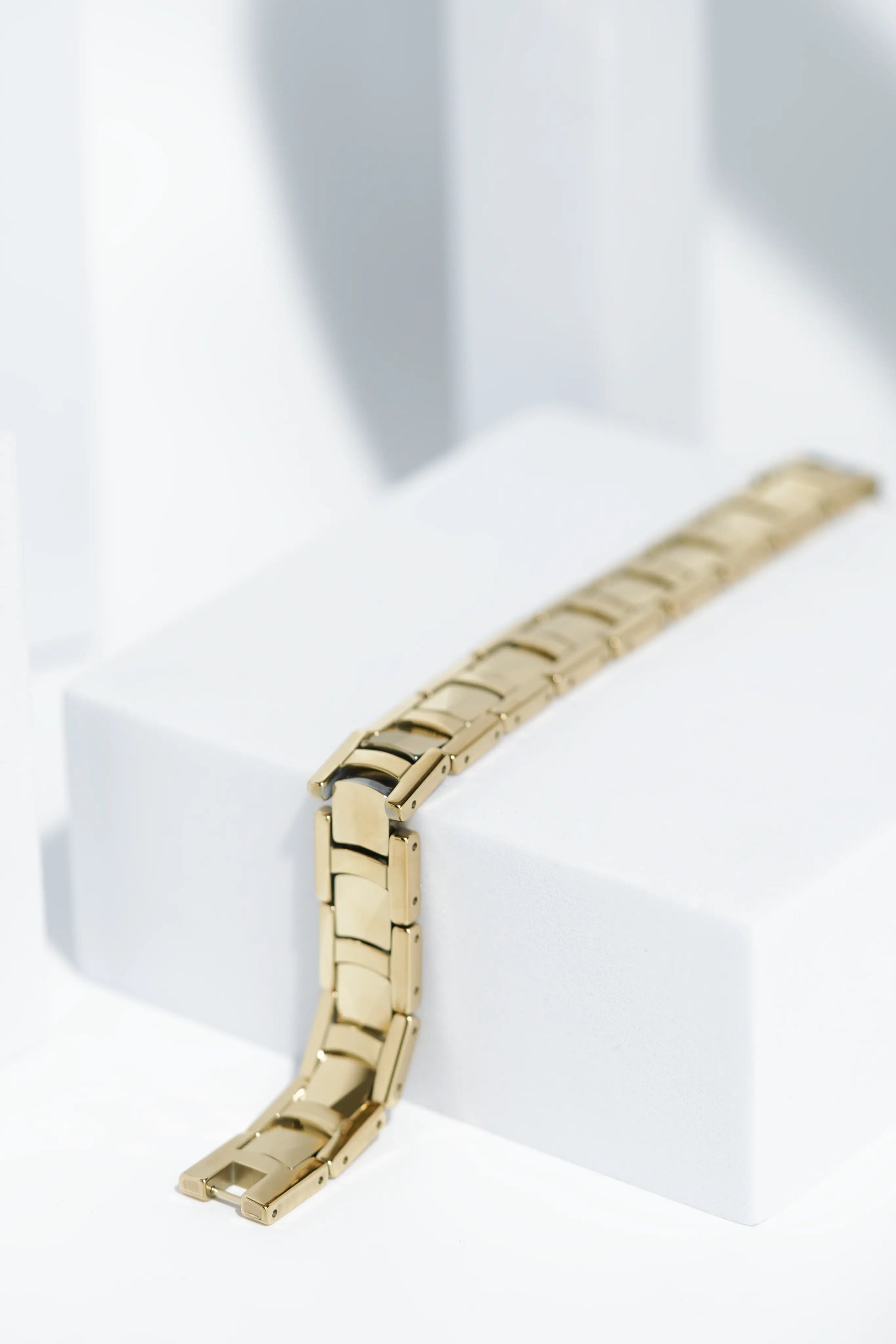 Golden Formal - Ceramic bracelet for men. worldjewel.in men's bracelets