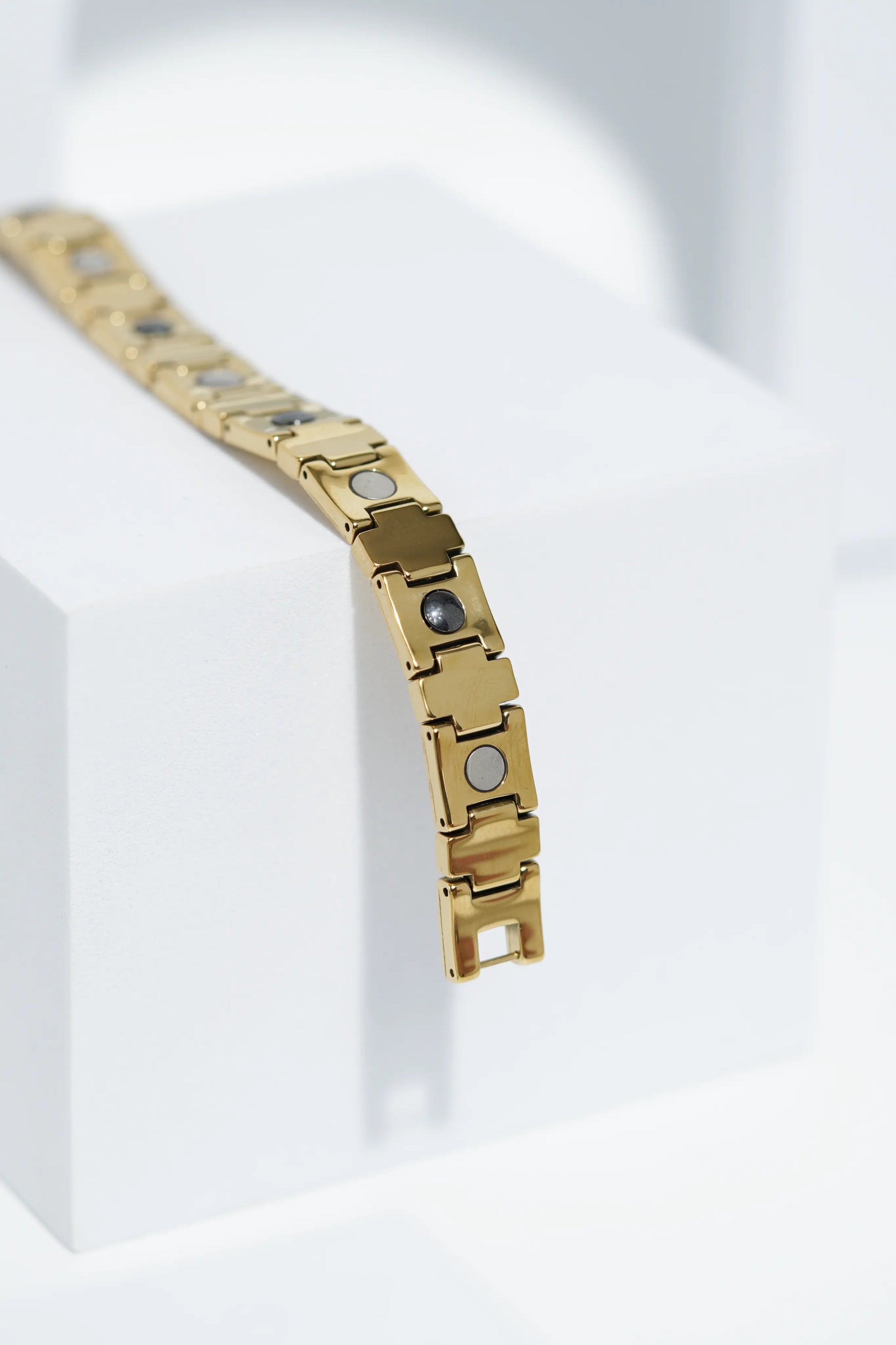 Golden Grace - Ceramic bracelet for men. worldjewel.in men's bracelets