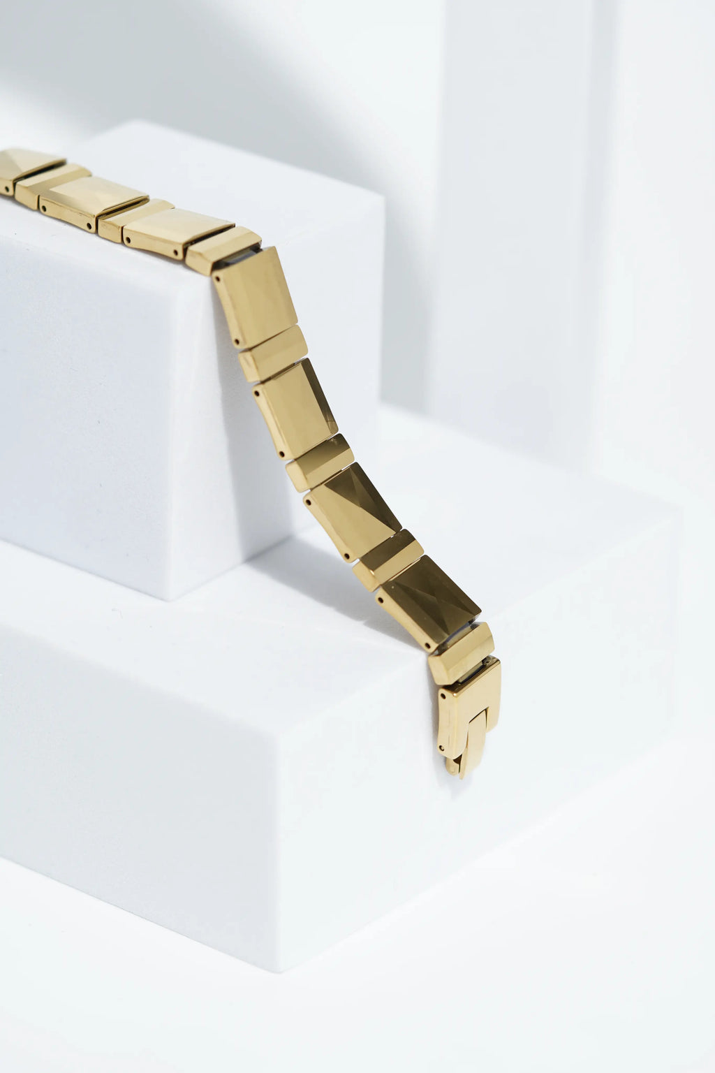 Golden Grace - Ceramic bracelet for men. worldjewel.in men's bracelets
