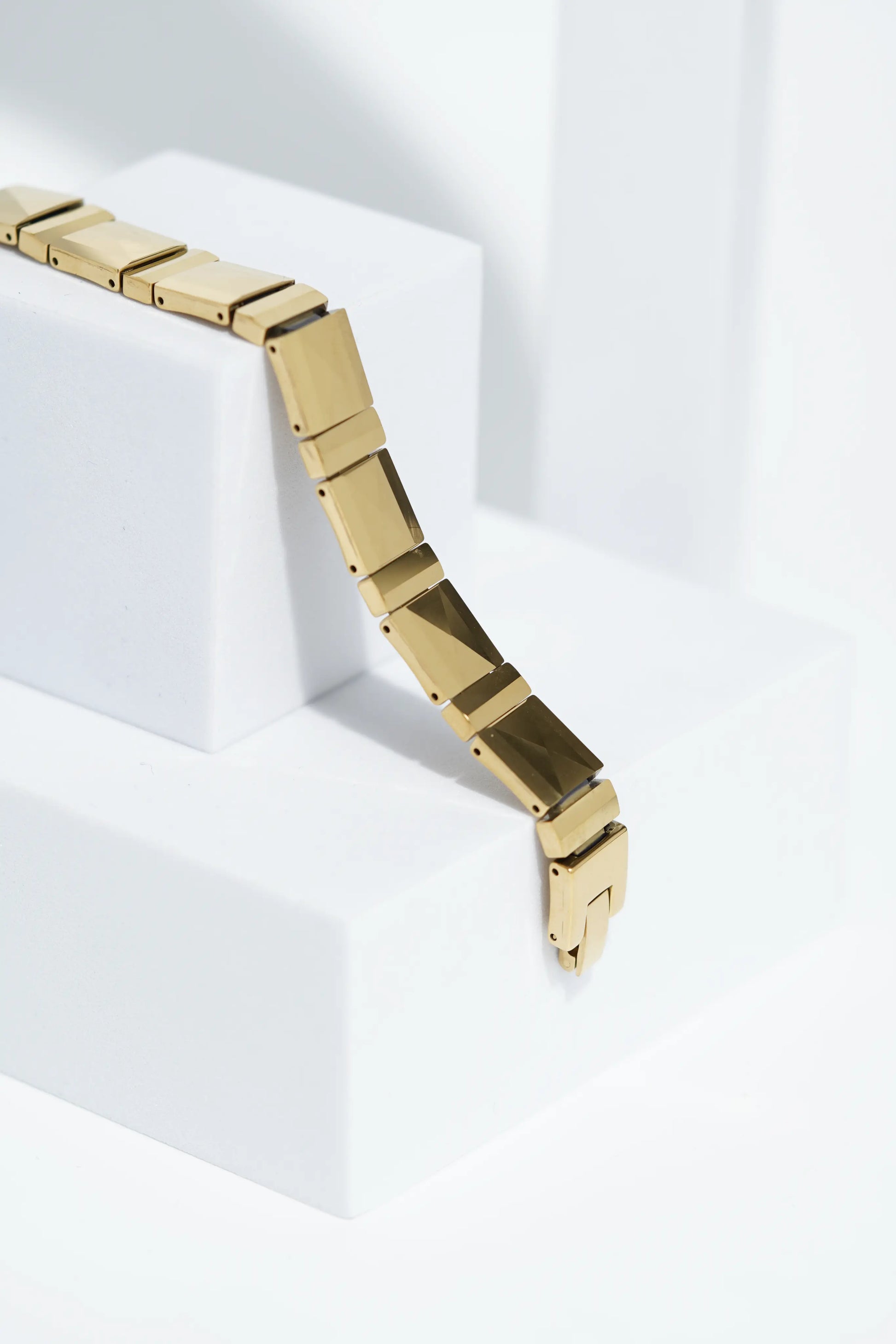 Golden Grace - Ceramic bracelet for men. worldjewel.in men's bracelets