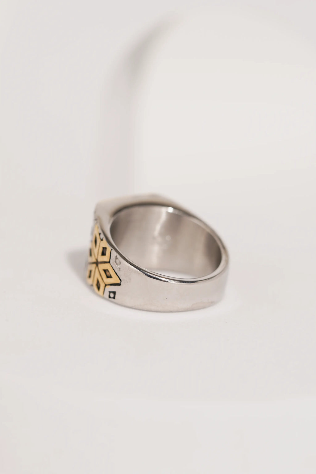 Heavy Detail Black Stone Ring For Men worldjewel.in men's ring