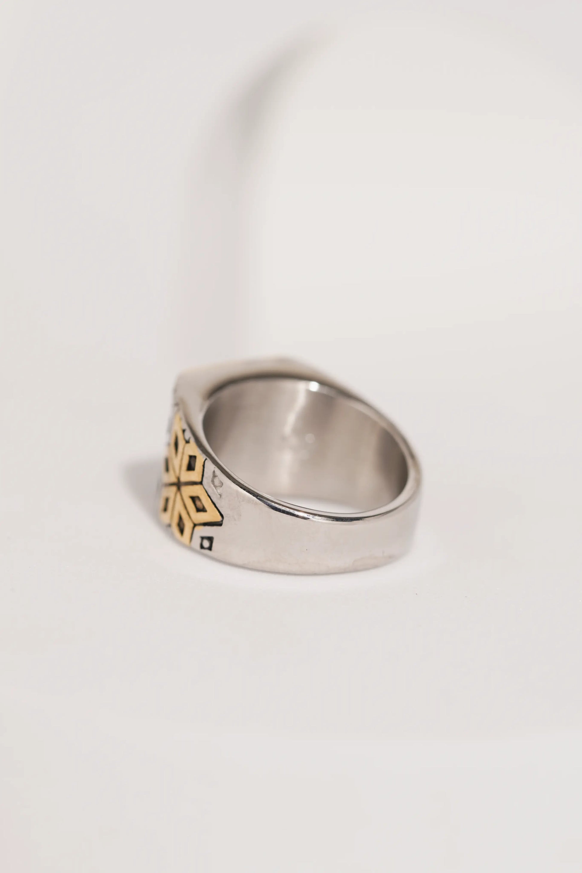 Heavy Detail Black Stone Ring For Men worldjewel.in men's ring
