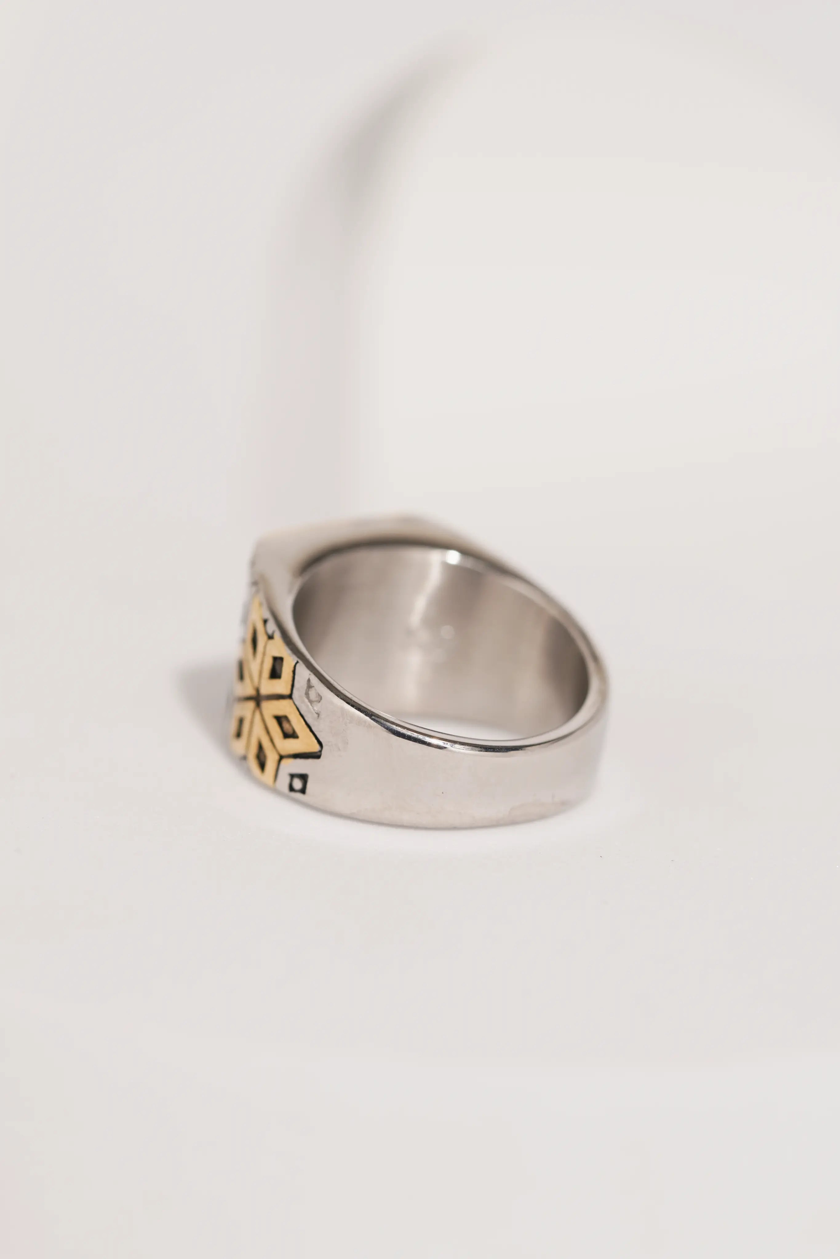 Heavy Detail Black Stone Ring For Men worldjewel.in men's ring