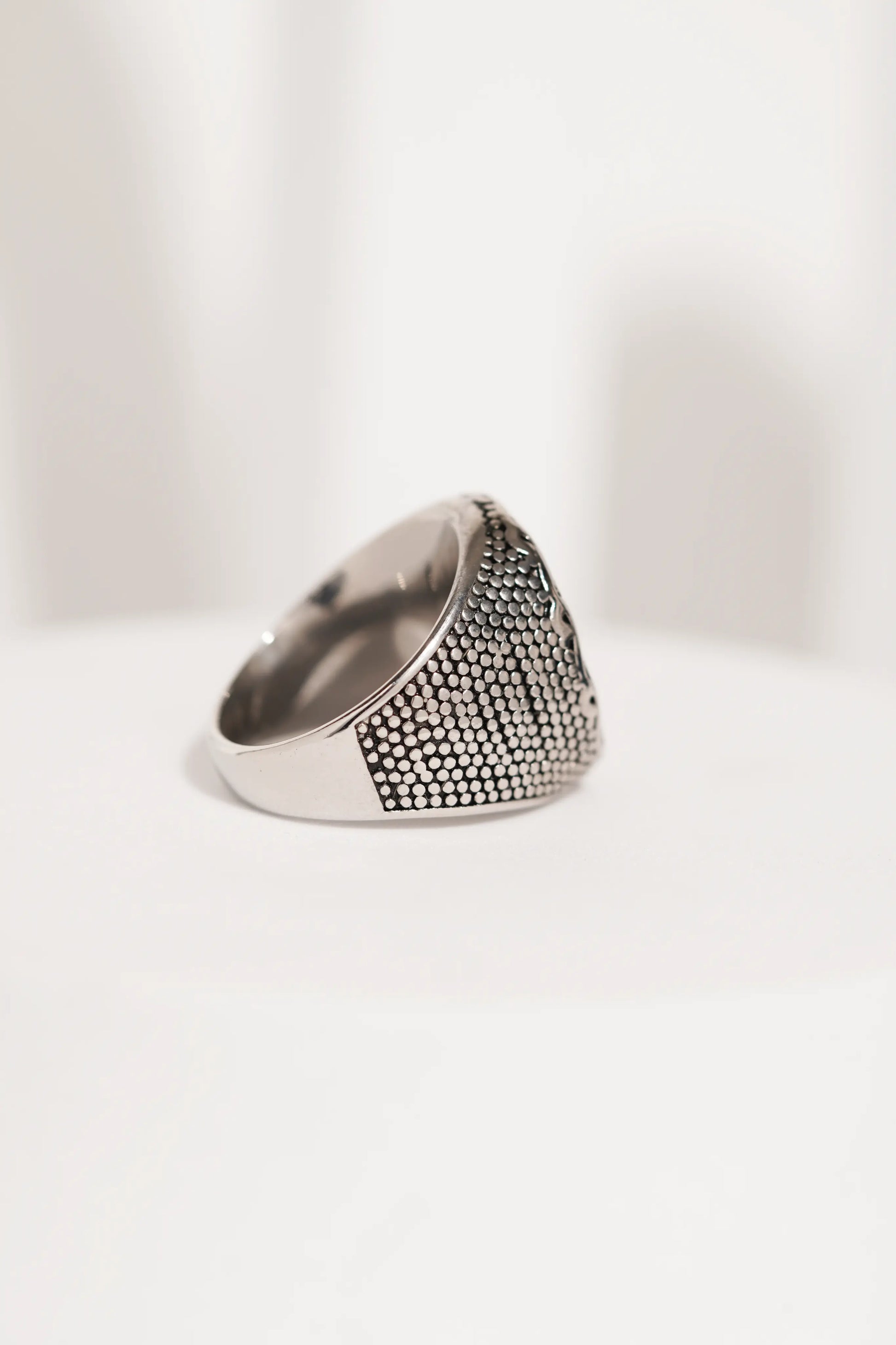 Hookah Pattern Ring For Men worldjewel.in men's ring