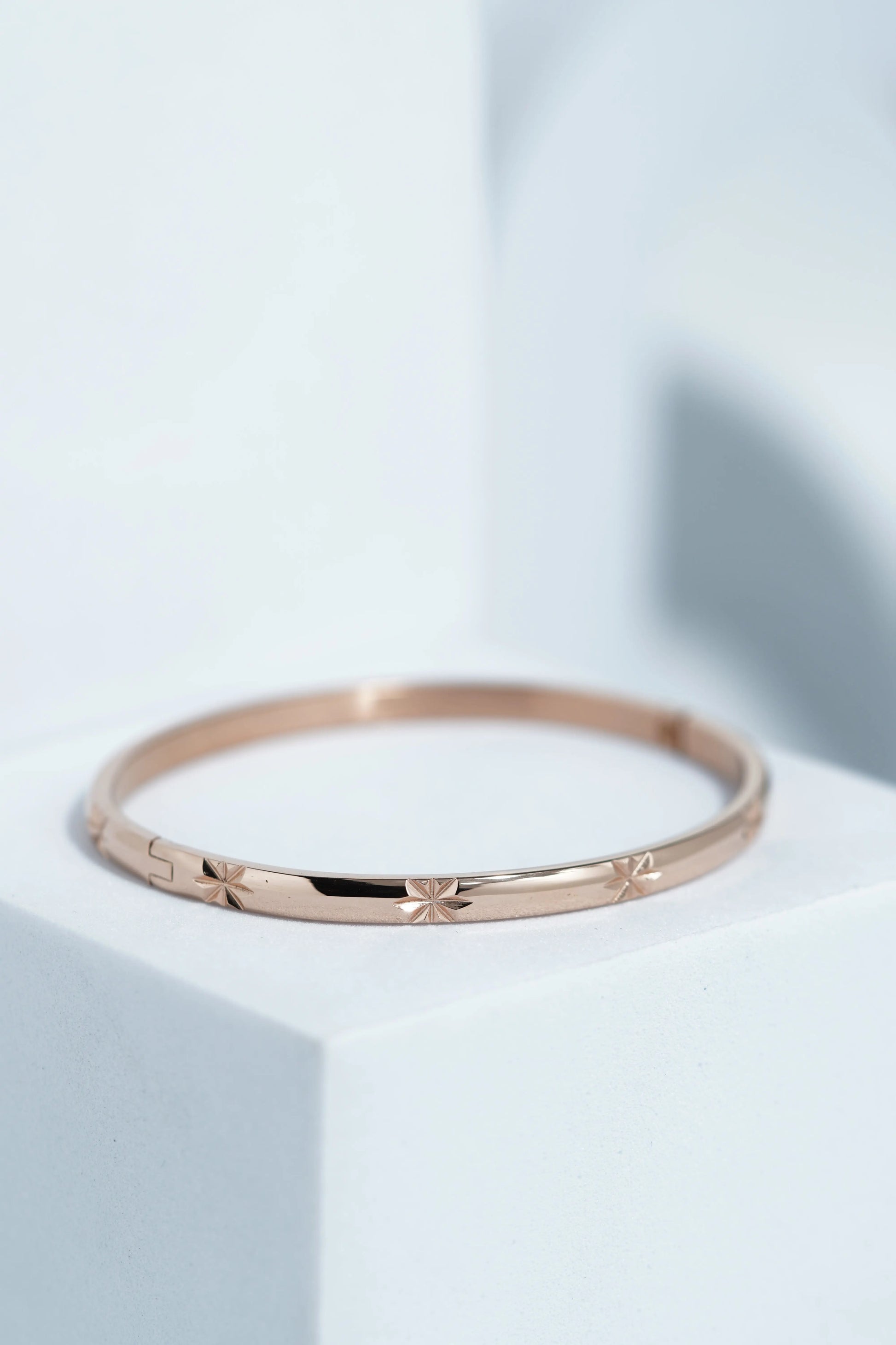 Isla Loop Bangle Bracelet worldjewel.in CUFF BRACELET FOR WOMEN