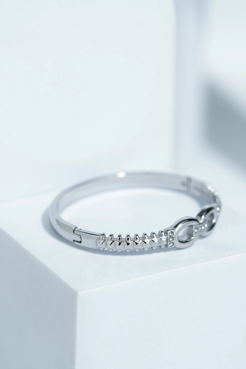 Ivory Glint Bangle Bracelet worldjewel.in CUFF BRACELET FOR WOMEN