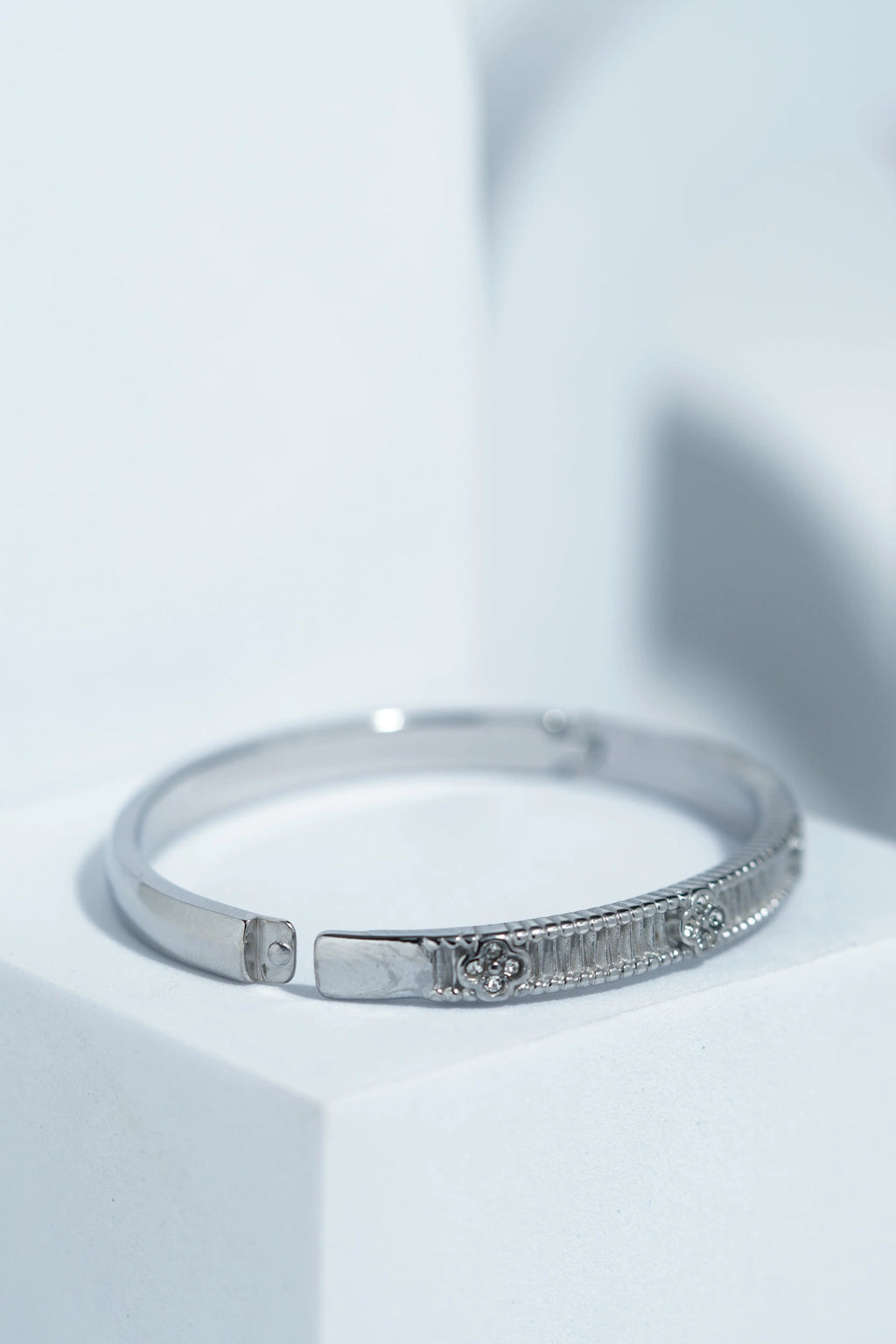 Lavender Gleam Bangle Bracelet worldjewel.in CUFF BRACELET FOR WOMEN