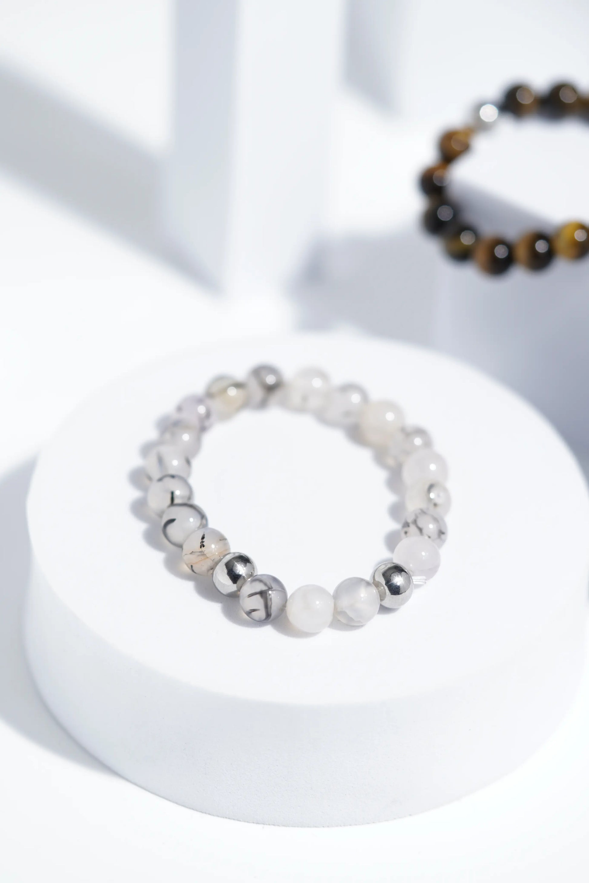 Light White Bead Bracelets | Unisex. worldjewel.in Bead Bracelets