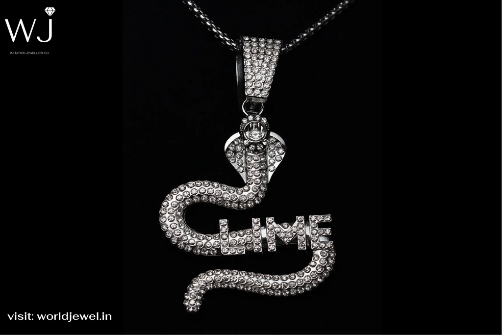 Snake |  Unisex Pendent  | Worldjewel.in - worldjewel.in